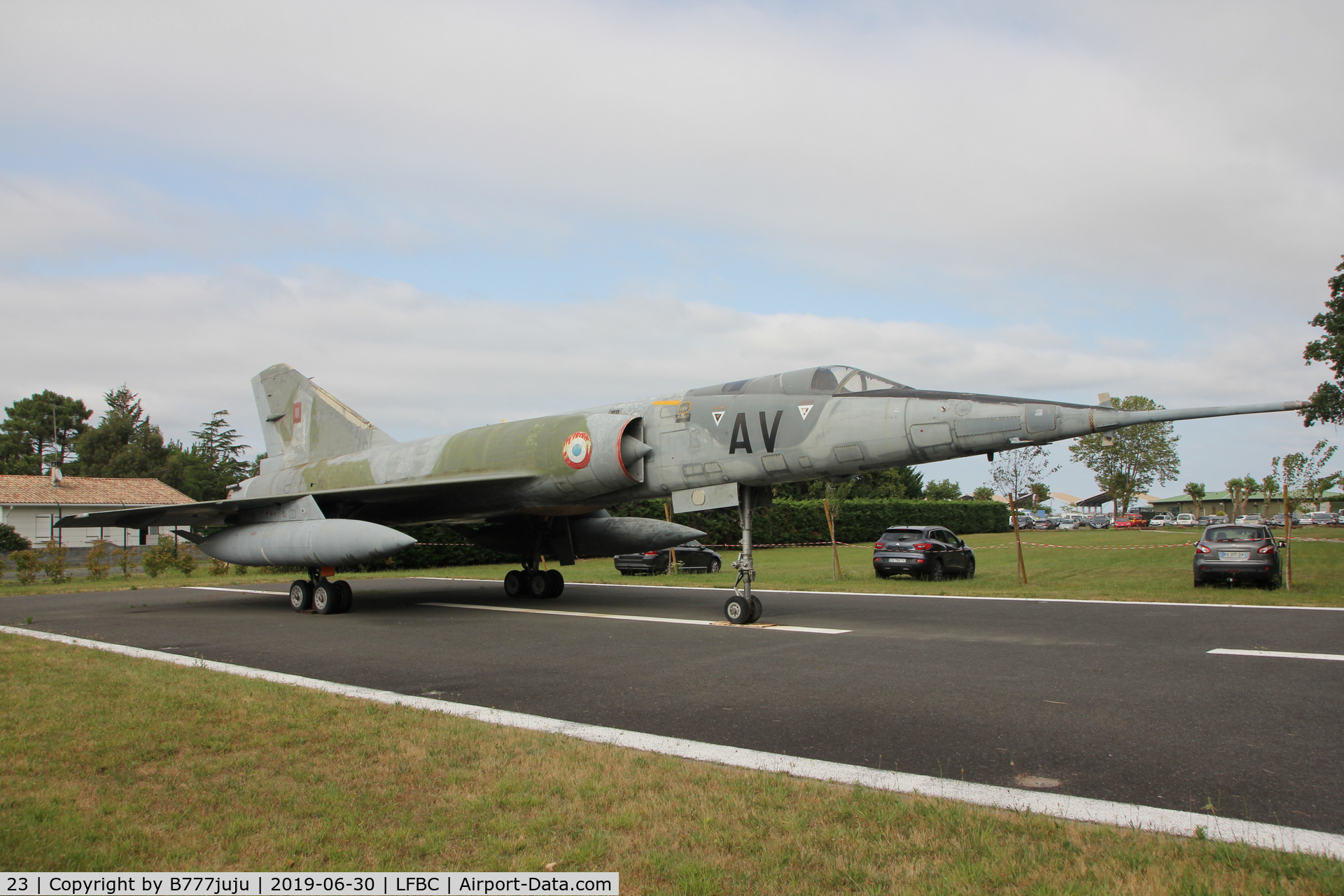 23, Dassault Mirage IVP C/N 23, at Cazaux Airshow