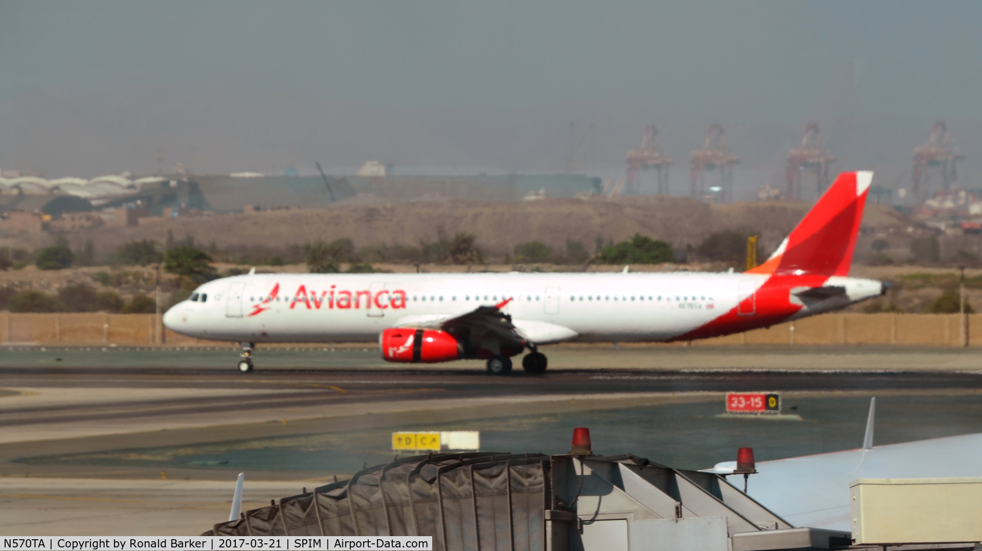 N570TA, Airbus A321-231 C/N 3869, Landing Lima