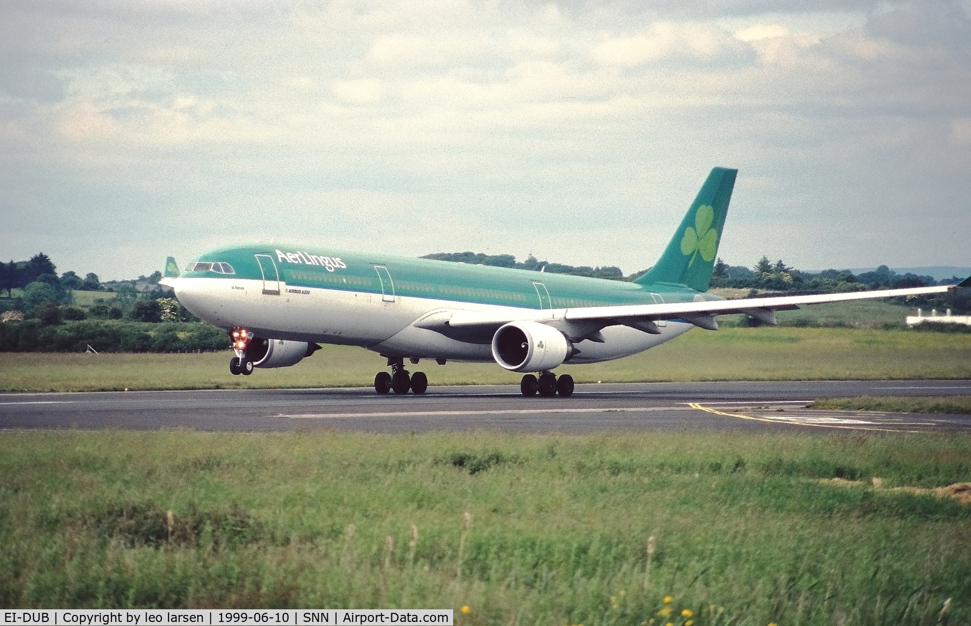 EI-DUB, 1994 Airbus A330-301 C/N 055, Shannon 10.6.1999