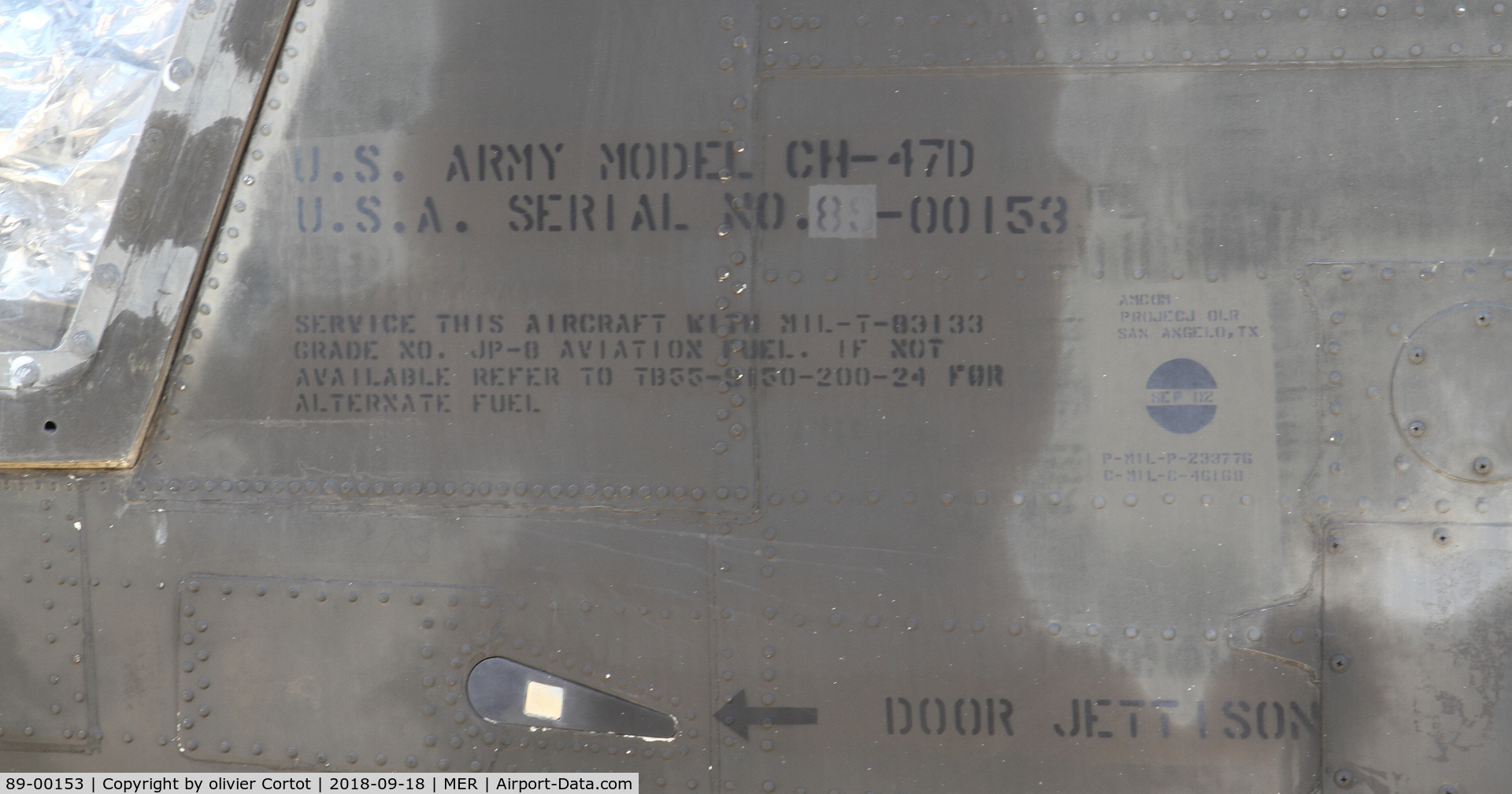 89-00153, 1968 Boeing CH-47D Chinook C/N M.3307, data markings