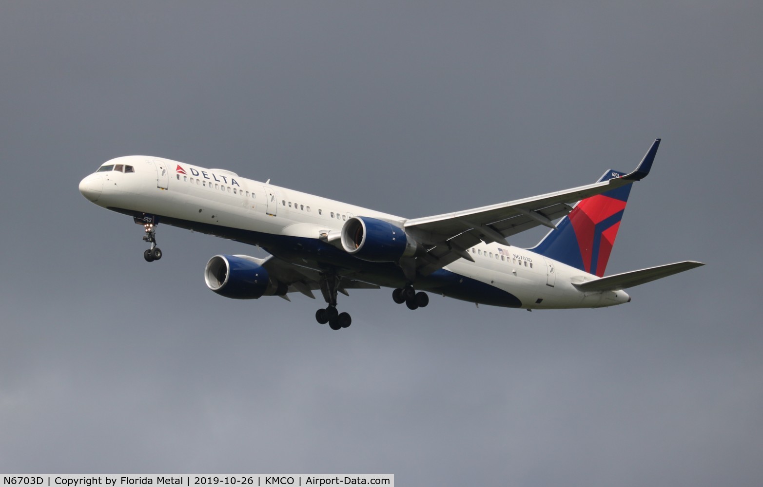 N6703D, 2000 Boeing 757-232 C/N 30234, MCO spotting 2019