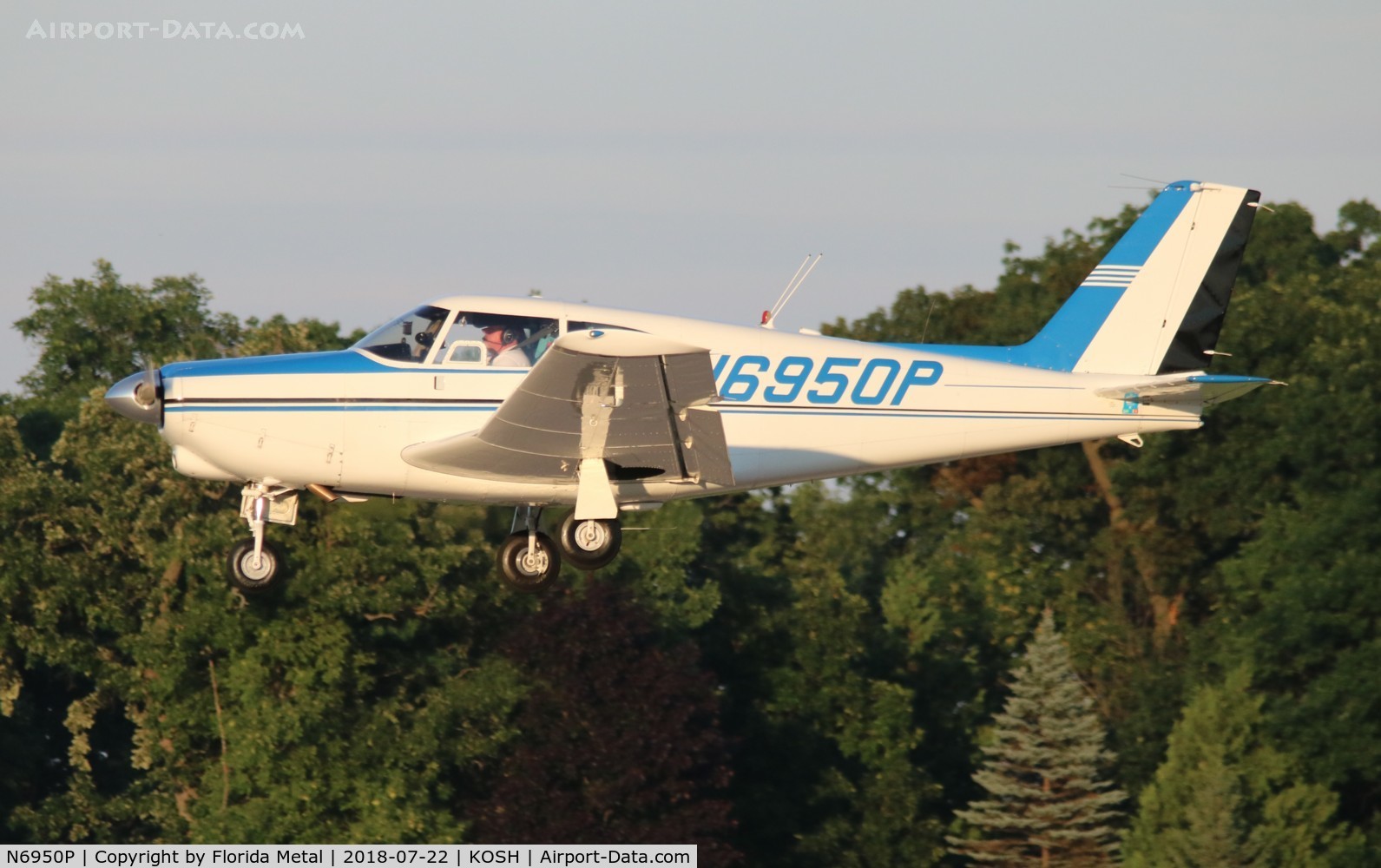 N6950P, 1960 Piper PA-24 C/N 24-2085, EAA OSH 2018