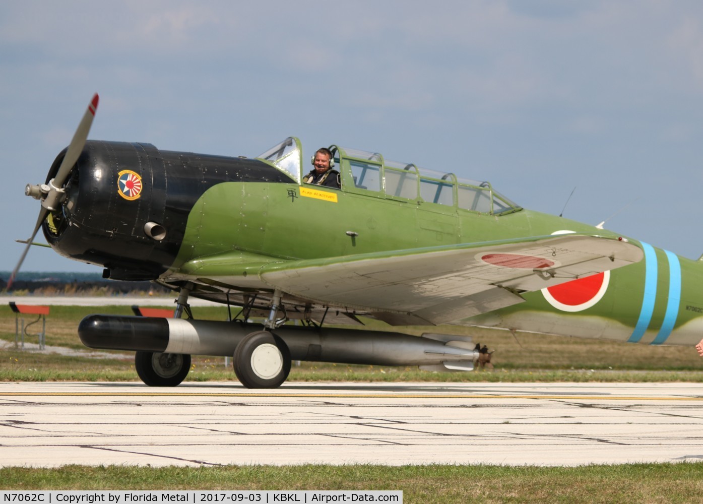 N7062C, 1943 North American SNJ-4 Texan C/N 88-13171, Cleveland Airshow 2017