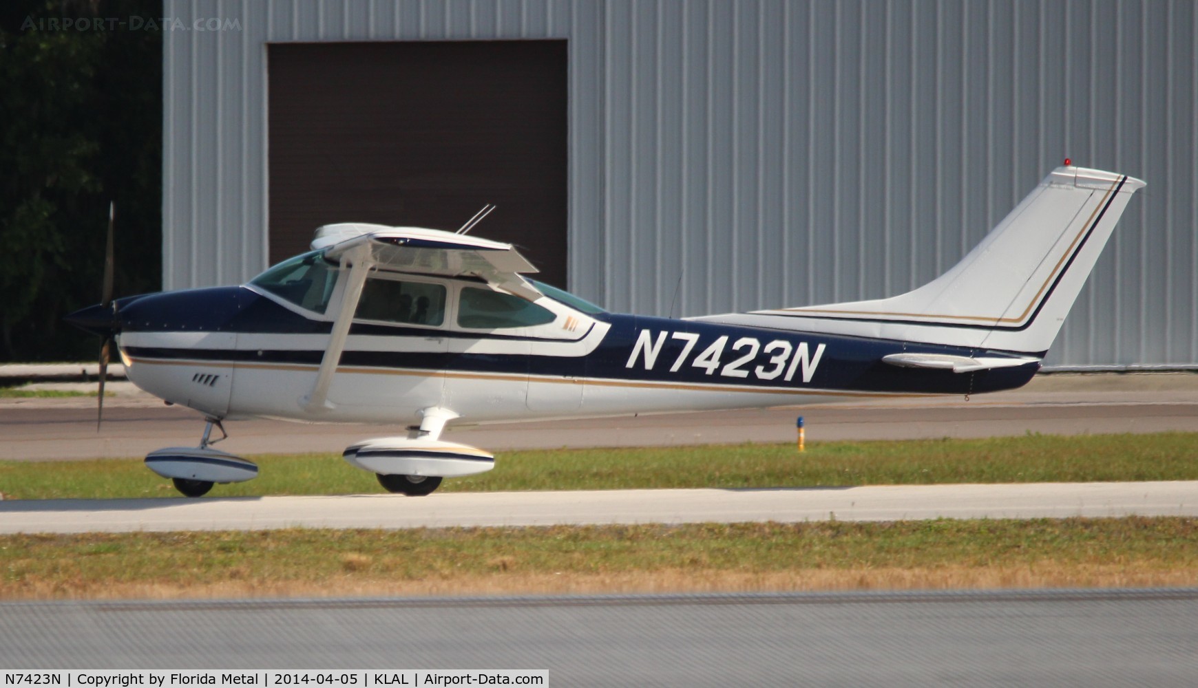 N7423N, 1974 Cessna 182P Skylane C/N 18263201, SNF LAL 2014