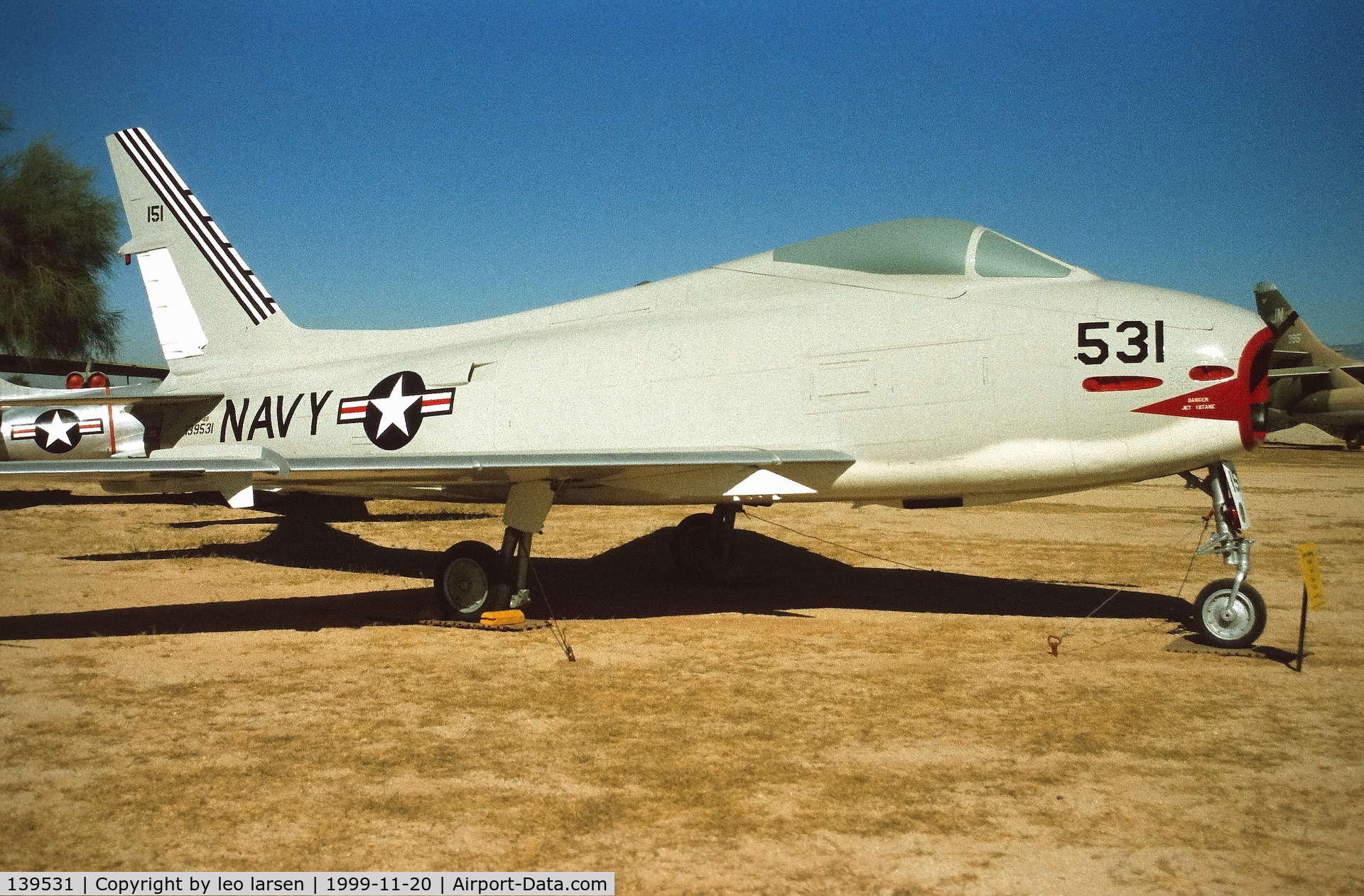 139531, North American AF-1E Fury C/N 209-151, Pima Air Museum 20.11.1999