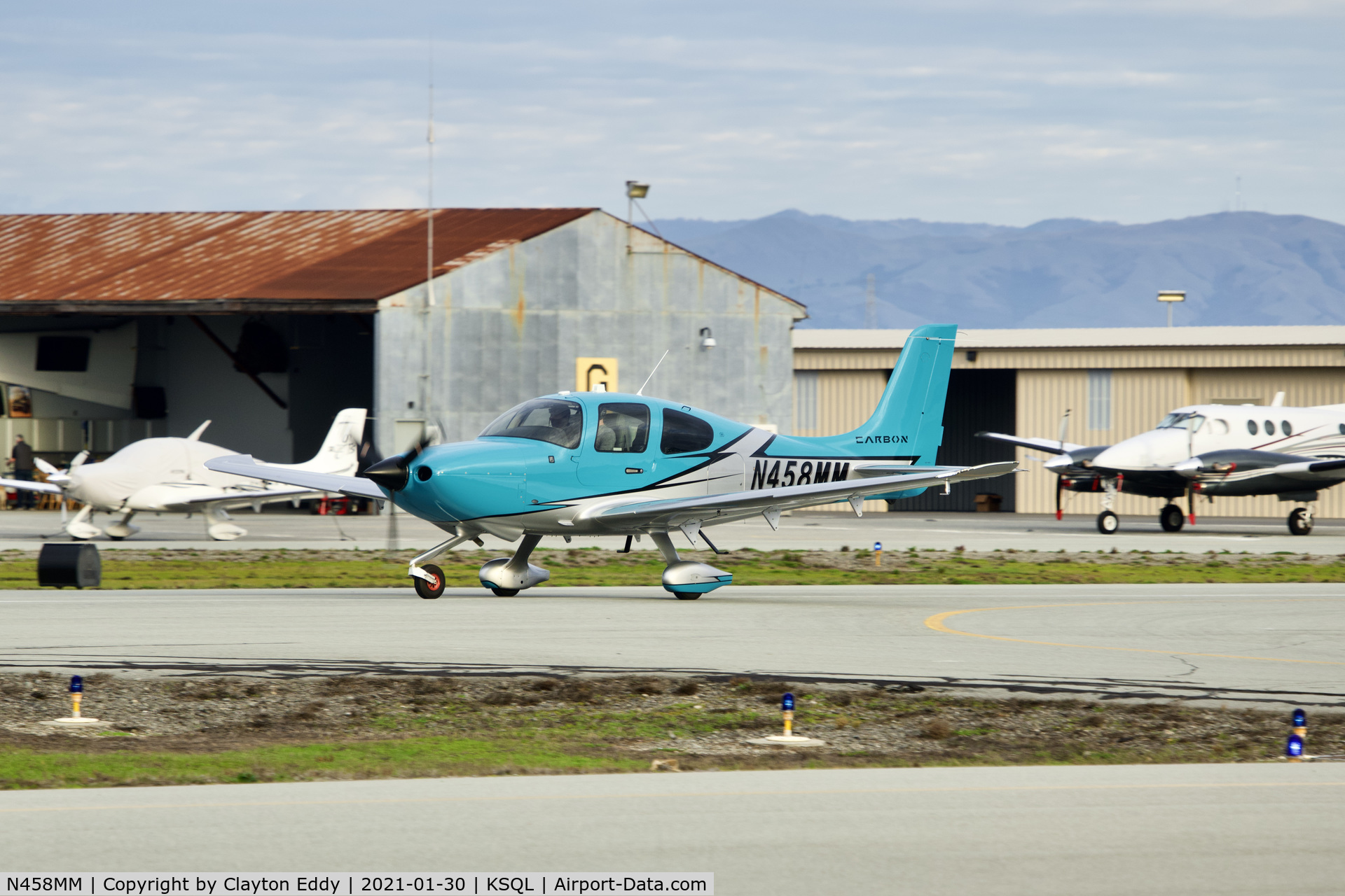 N458MM, 2020 Cirrus SR20 C/N 2560, San Carlos Airport California 2021.