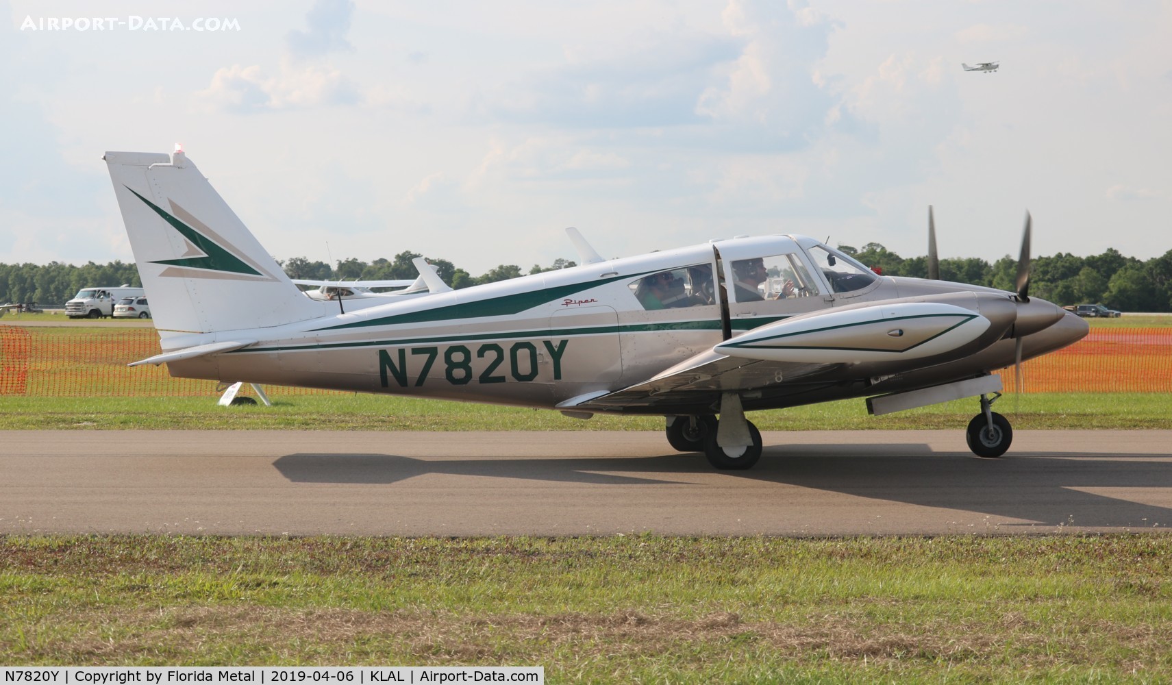 N7820Y, 1965 Piper PA-30 Twin Comanche C/N 30-897, SNF LAL 2019