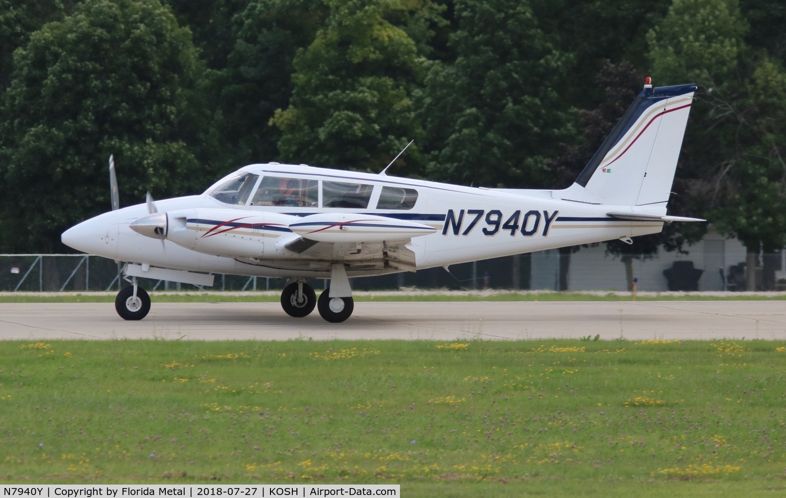 N7940Y, 1966 Piper PA-30-160 Twin Comanche Twin Comanche C/N 30-1032, EAA OSH 2018