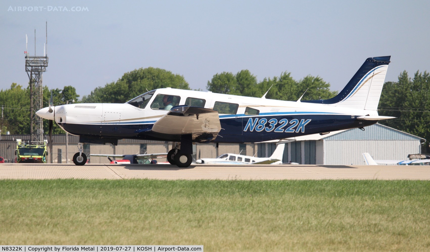 N8322K, 1980 Piper PA-32R-301T Turbo Saratoga C/N 32R-8129031, EAA OSH 2019