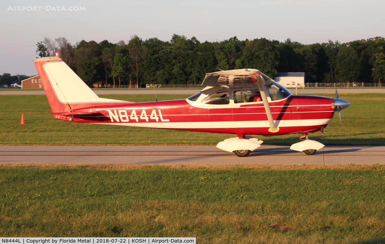 N8444L, 1968 Cessna 172I C/N 17256644, EAA OSH 2018