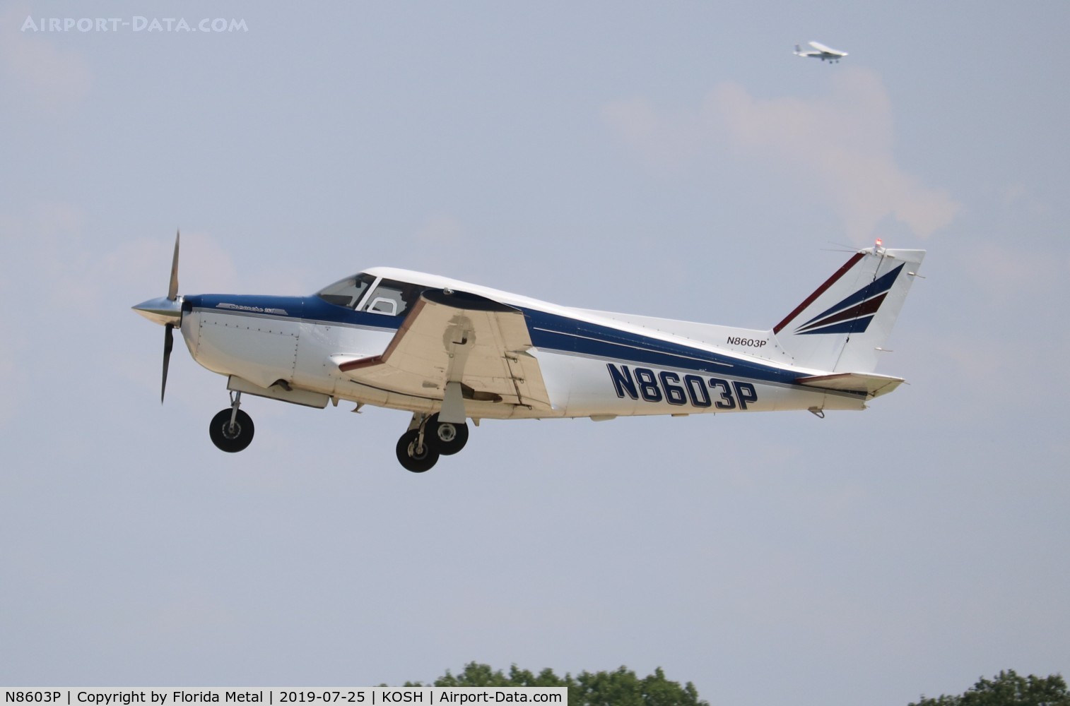 N8603P, 1964 Piper PA-24-260 C/N 24-4059, EAA OSH 2019