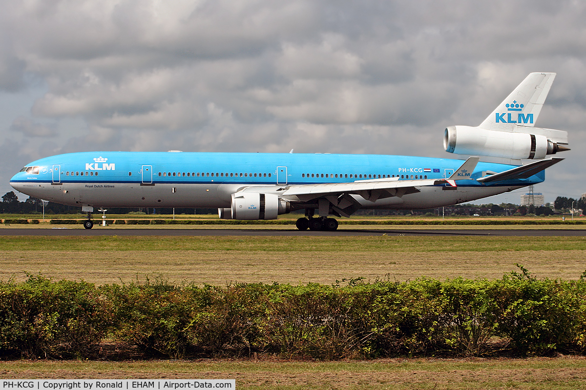 PH-KCG, 1995 McDonnell Douglas MD-11 C/N 48561, at spl