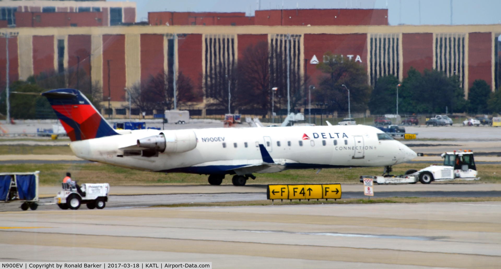 N900EV, 2002 Bombardier CRJ-200ER (CL-600-2B19) C/N 7608, Towed Atlanta