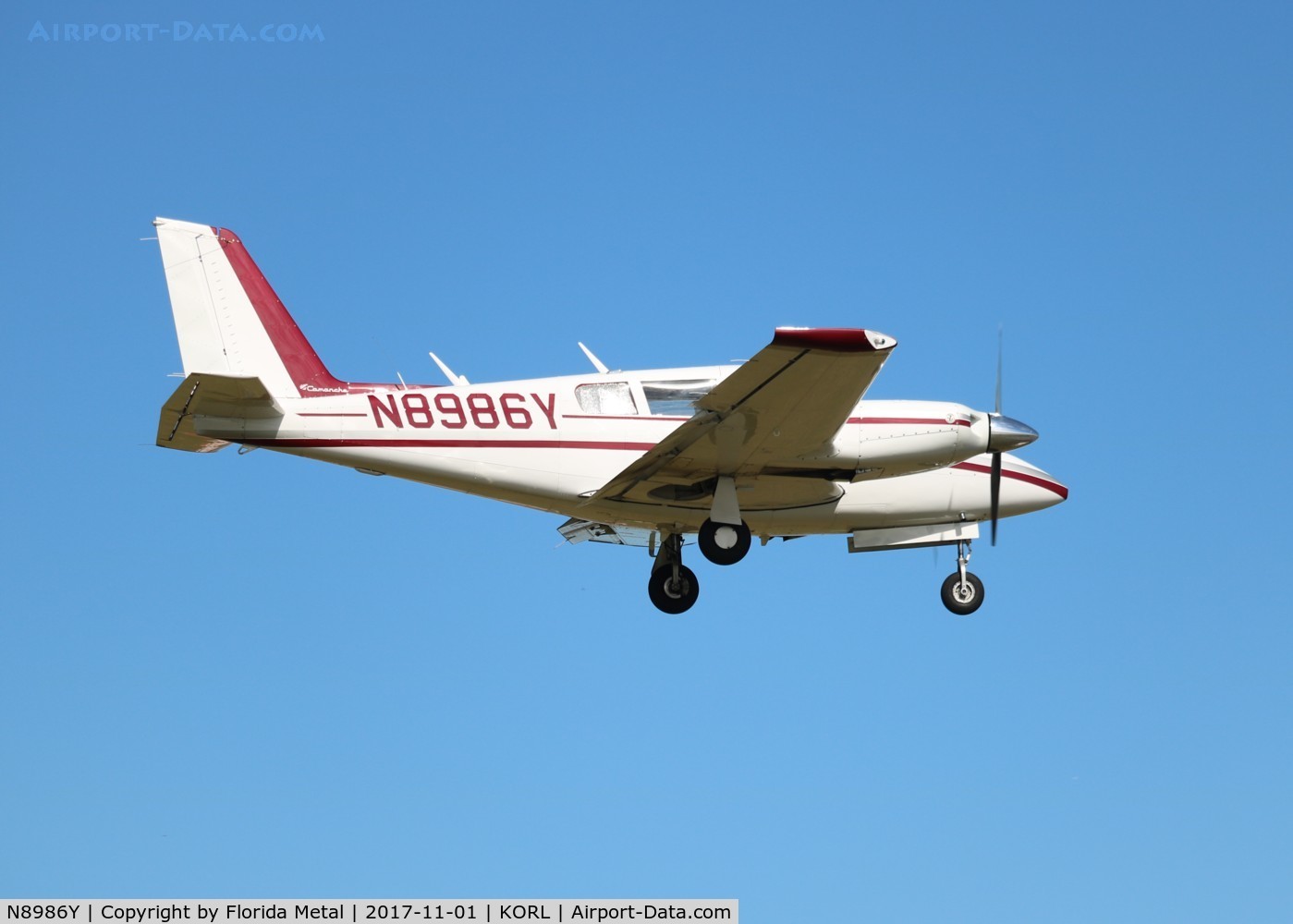 N8986Y, 1972 Piper PA-39-160 Twin Comanche C/R C/N 39-151, ORL spotting 2017