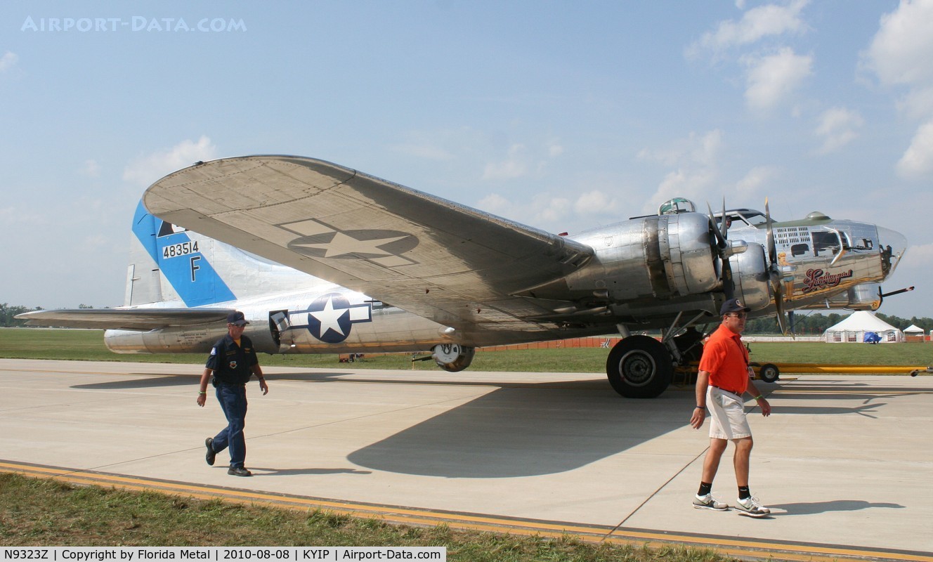 N9323Z, 1944 Boeing B-17G-85-DL Flying Fortress C/N 32155, TOM YIP 2010