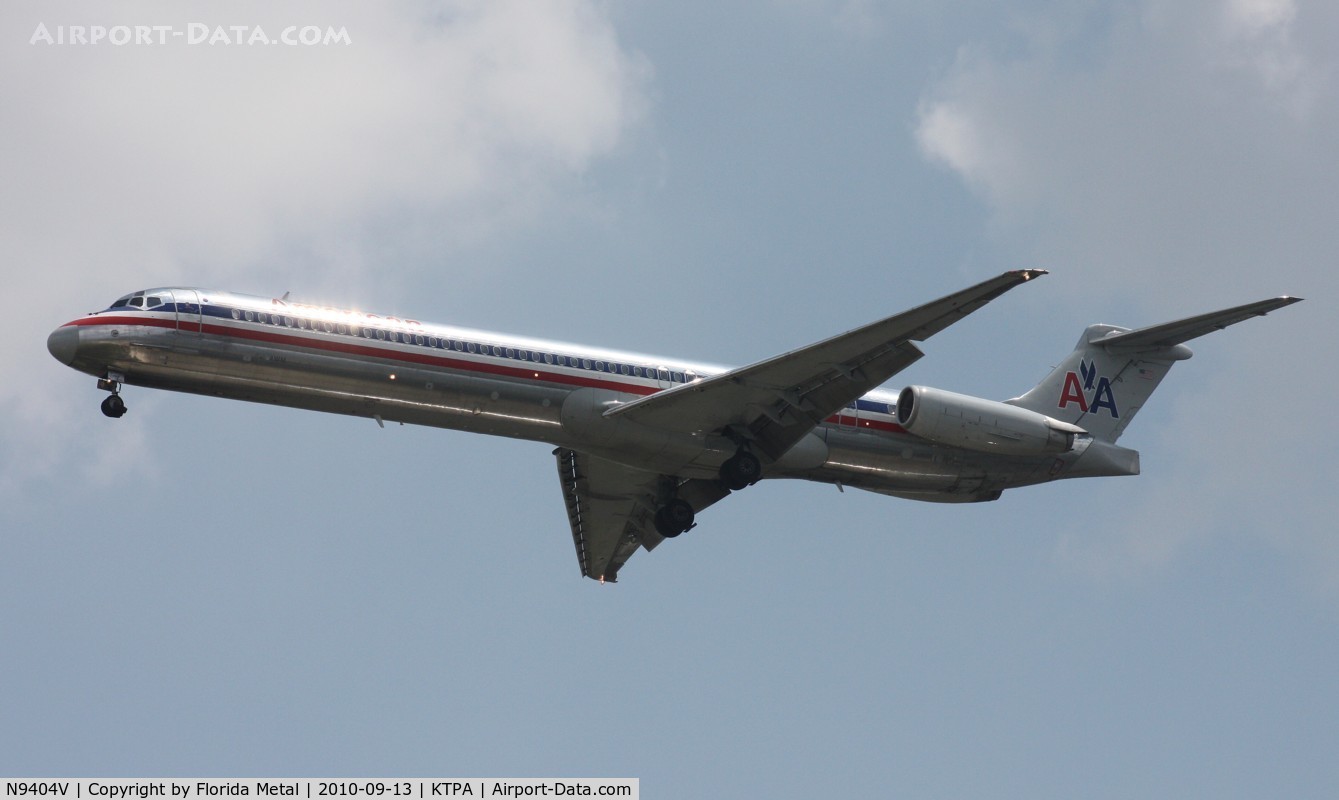 N9404V, 1992 McDonnell Douglas MD-83 (DC-9-83) C/N 53140, TPA spotting 2010