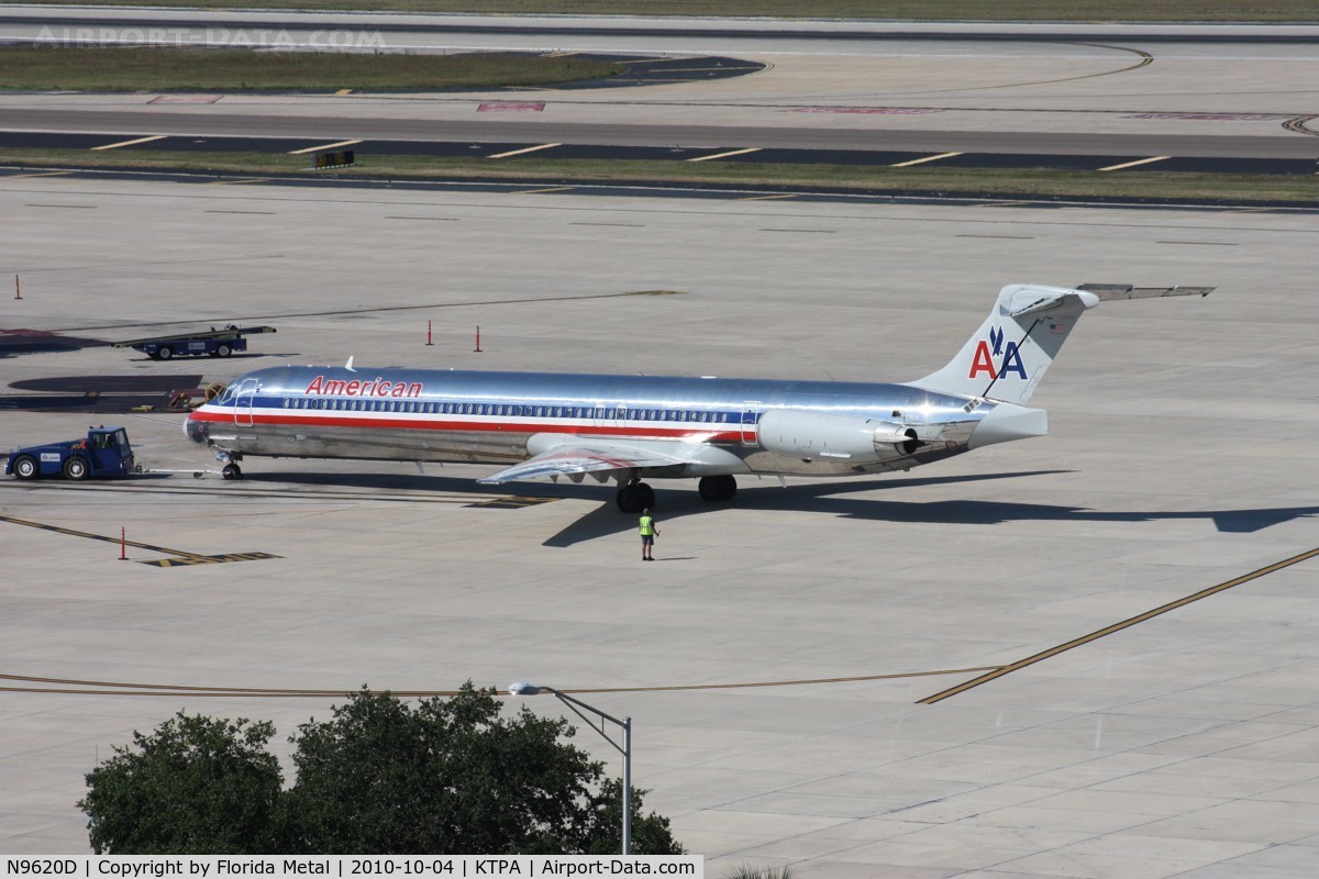 N9620D, 1997 McDonnell Douglas MD-83 (DC-9-83) C/N 53591, TPA spotting 2010