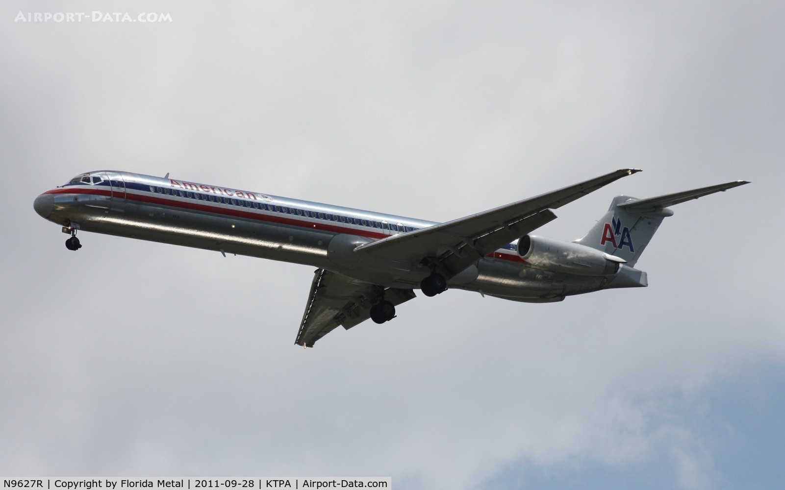 N9627R, 1998 McDonnell Douglas MD-83 (DC-9-83) C/N 53597, TPA spotting 2011