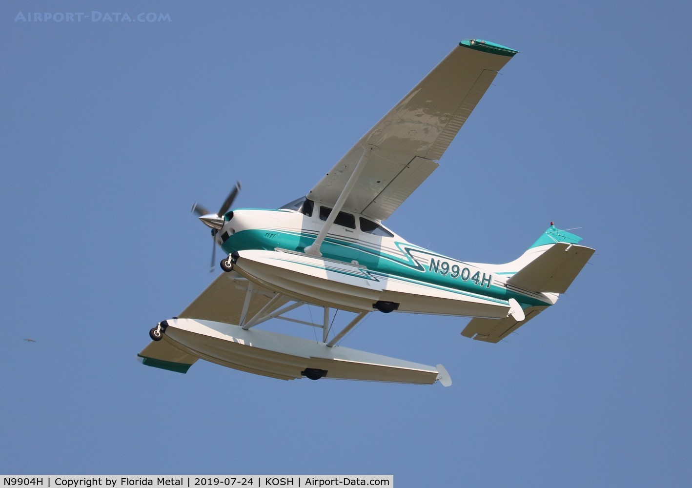 N9904H, 1981 Cessna 182R Skylane C/N 18268101, EAA OSH 2019