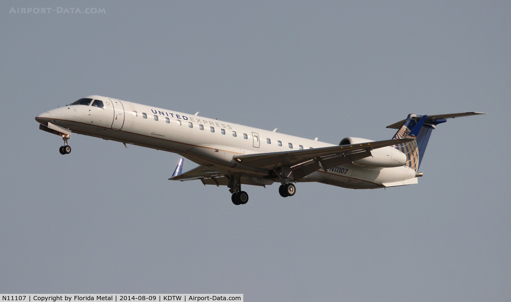 N11107, 2002 Embraer ERJ-145XR (EMB-145XR) C/N 145654, DTW spotting 2014