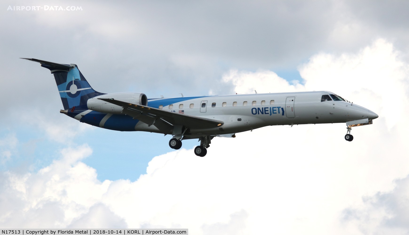 N17513, 2000 Embraer ERJ-135LR (EMB-135LR) C/N 145292, NBAA ORL 2018