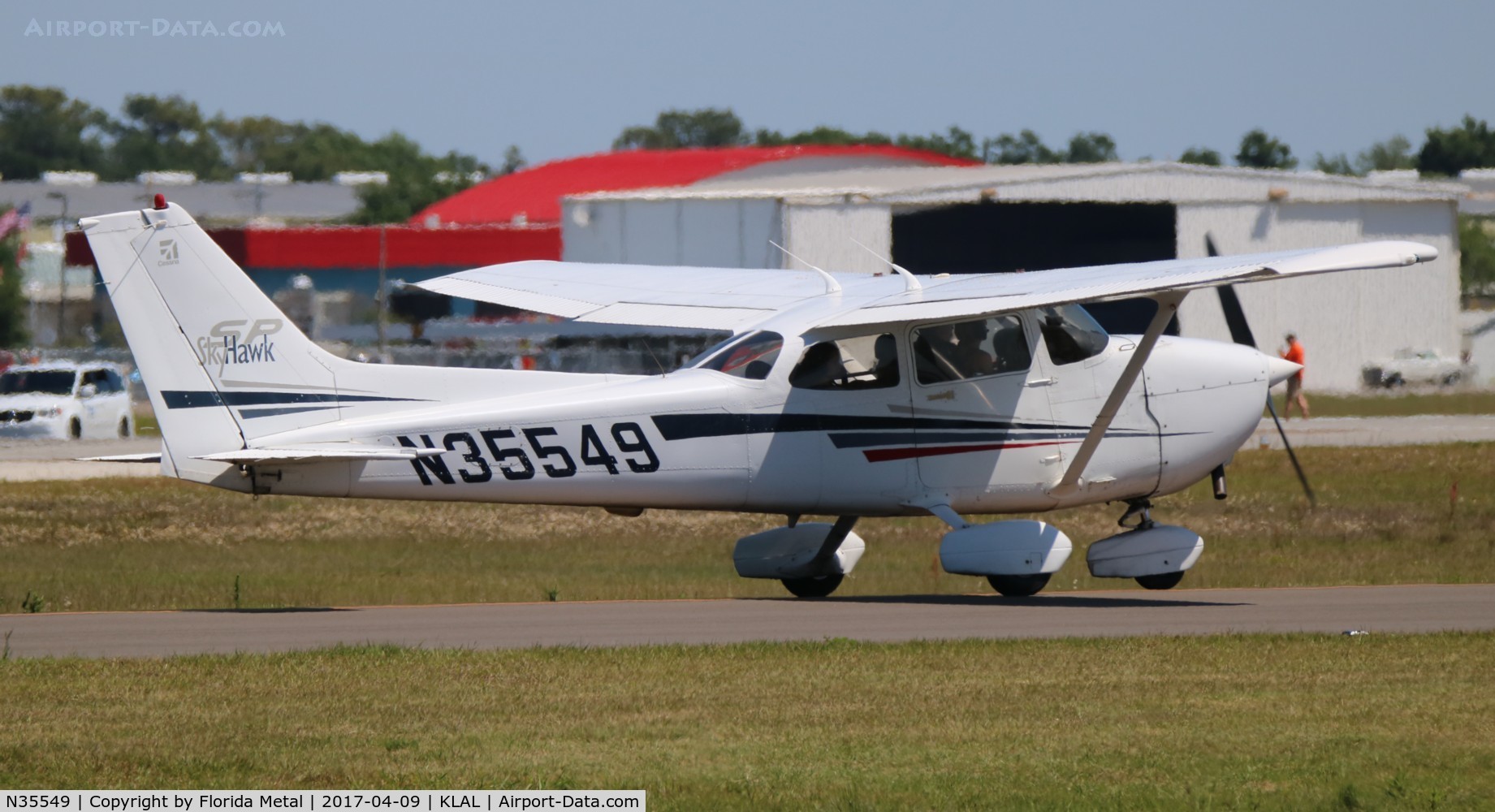 N35549, 2001 Cessna 172S C/N 172S8957, SNF LAL 2017