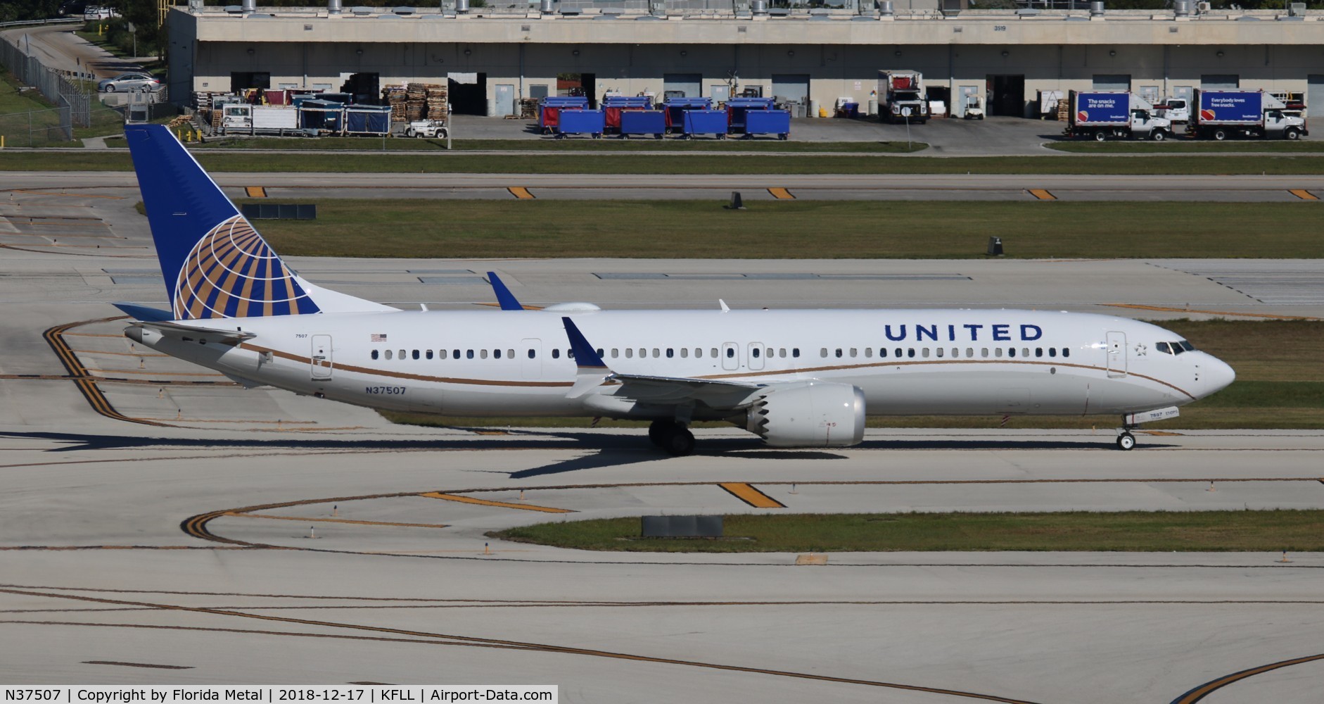 N37507, 2018 Boeing 737-9 MAX C/N 43437, FLL spotting 2018