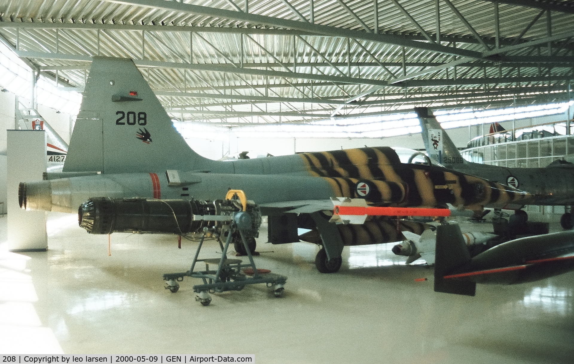 208, 1966 Northrop F-5A Freedom Fighter C/N N.7031, Oslo Gardermoen Museum 9.5.2000.s/n 66-9208