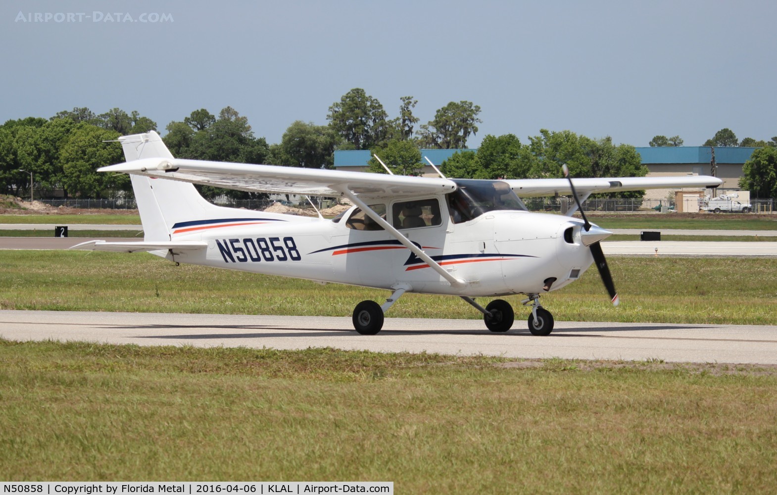 N50858, Cessna 172S C/N 172S10894, SNF LAL 2016