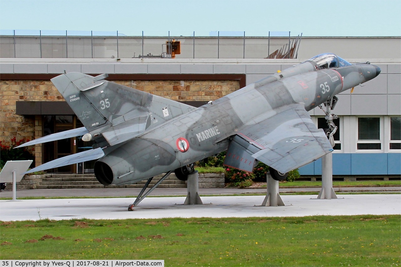 35, Dassault Super Etendard C/N 35, Dassault Super Etendard SEM, Preserved and displayed at Thales center Brest