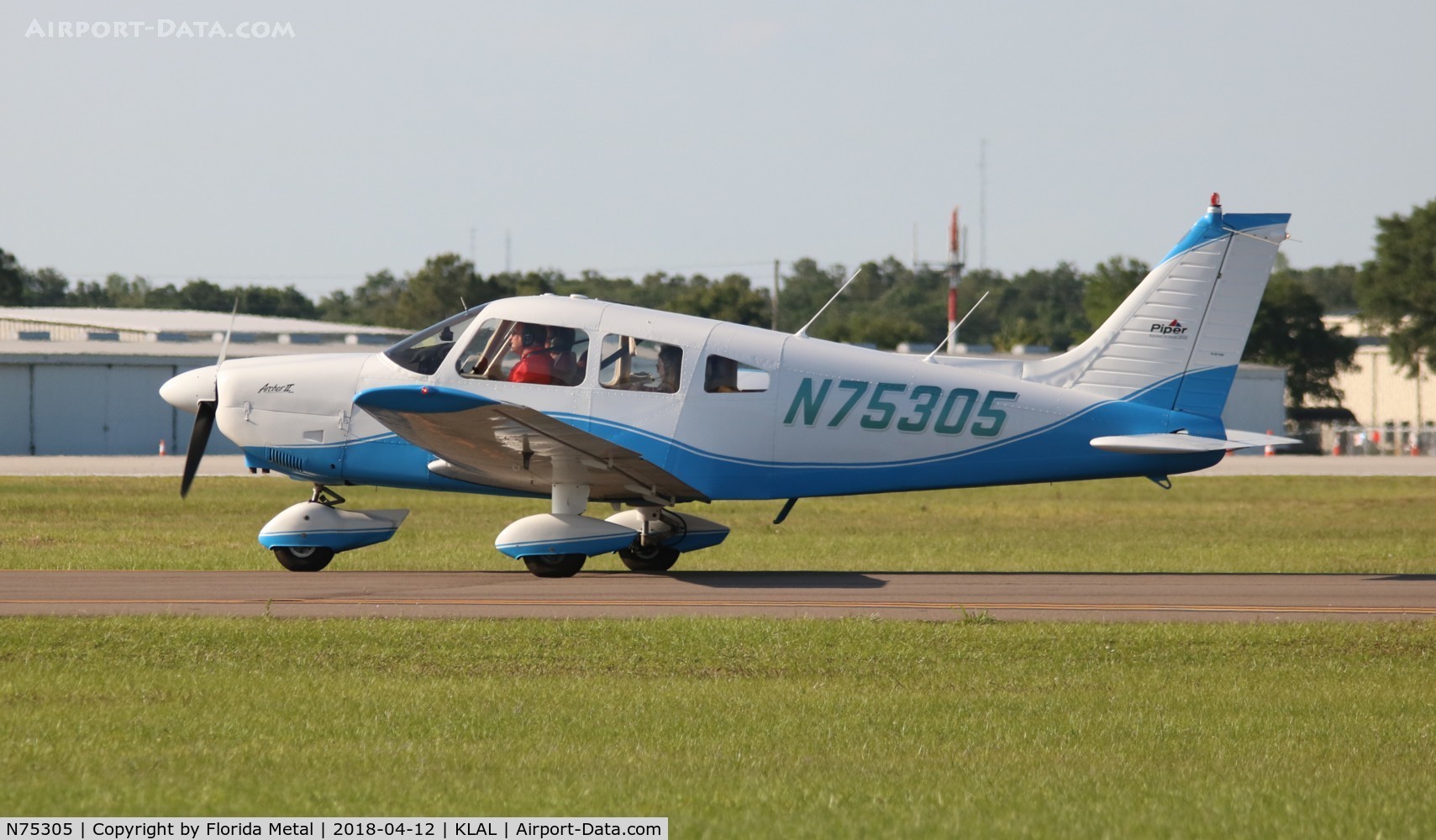N75305, 1976 Piper PA-28-181 C/N 28-7690326, SNF LAL 2018