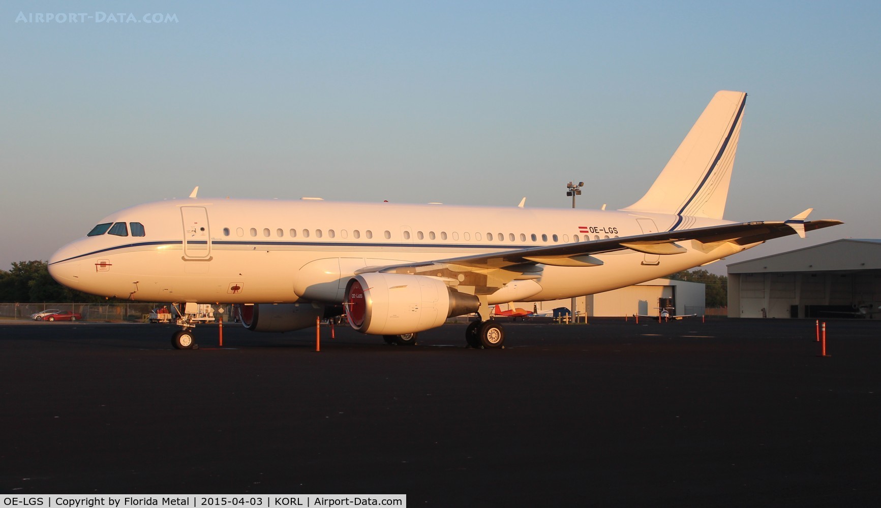 OE-LGS, 2007 Airbus A319-115C C/N 3046, ORL spotting 2015