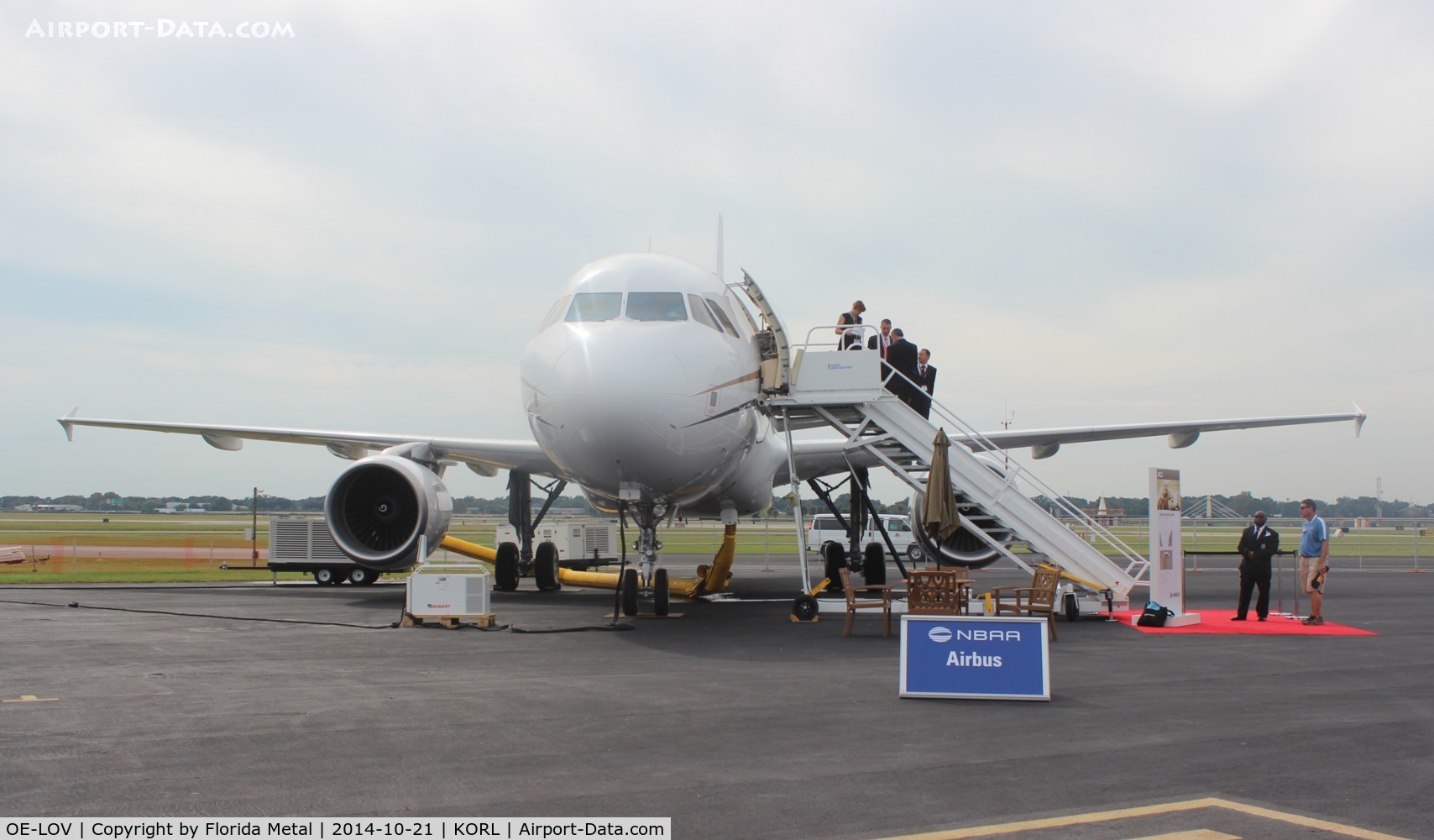 OE-LOV, 2008 Airbus A319-115/CJ C/N 3513, NBAA ORL 2014