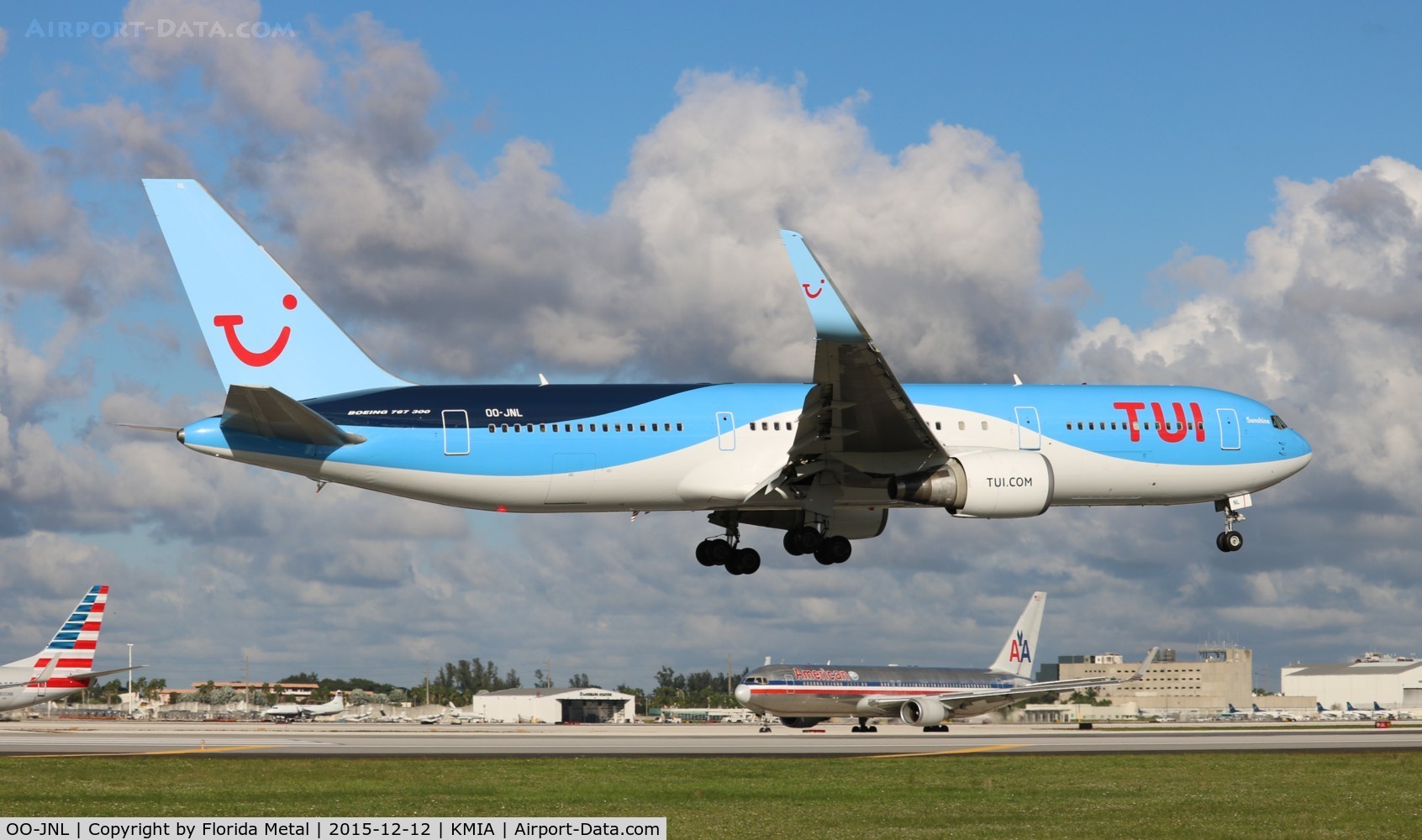 OO-JNL, 2000 Boeing 767-304 C/N 29384, MIA spotting 2015