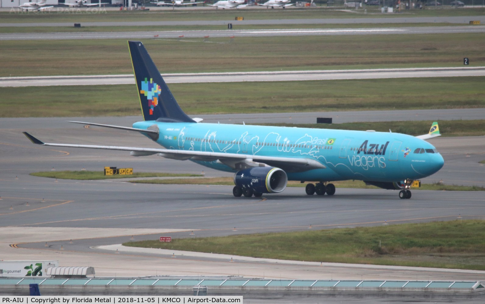 PR-AIU, 2002 Airbus A330-243 C/N 494, MCO spotting 2018