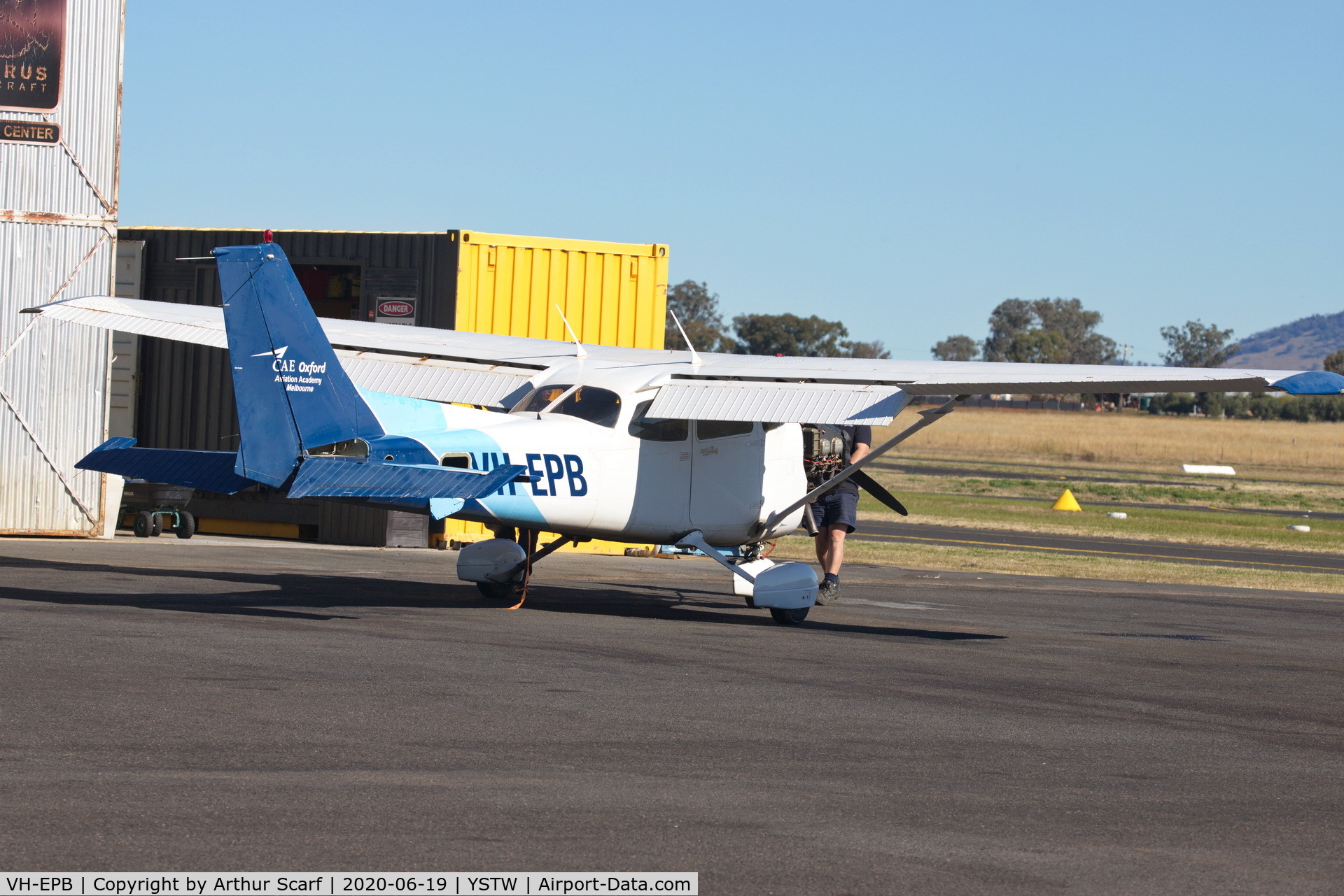 VH-EPB, 2006 Cessna 172S C/N 172S9986, Tamworth NSW June 2020