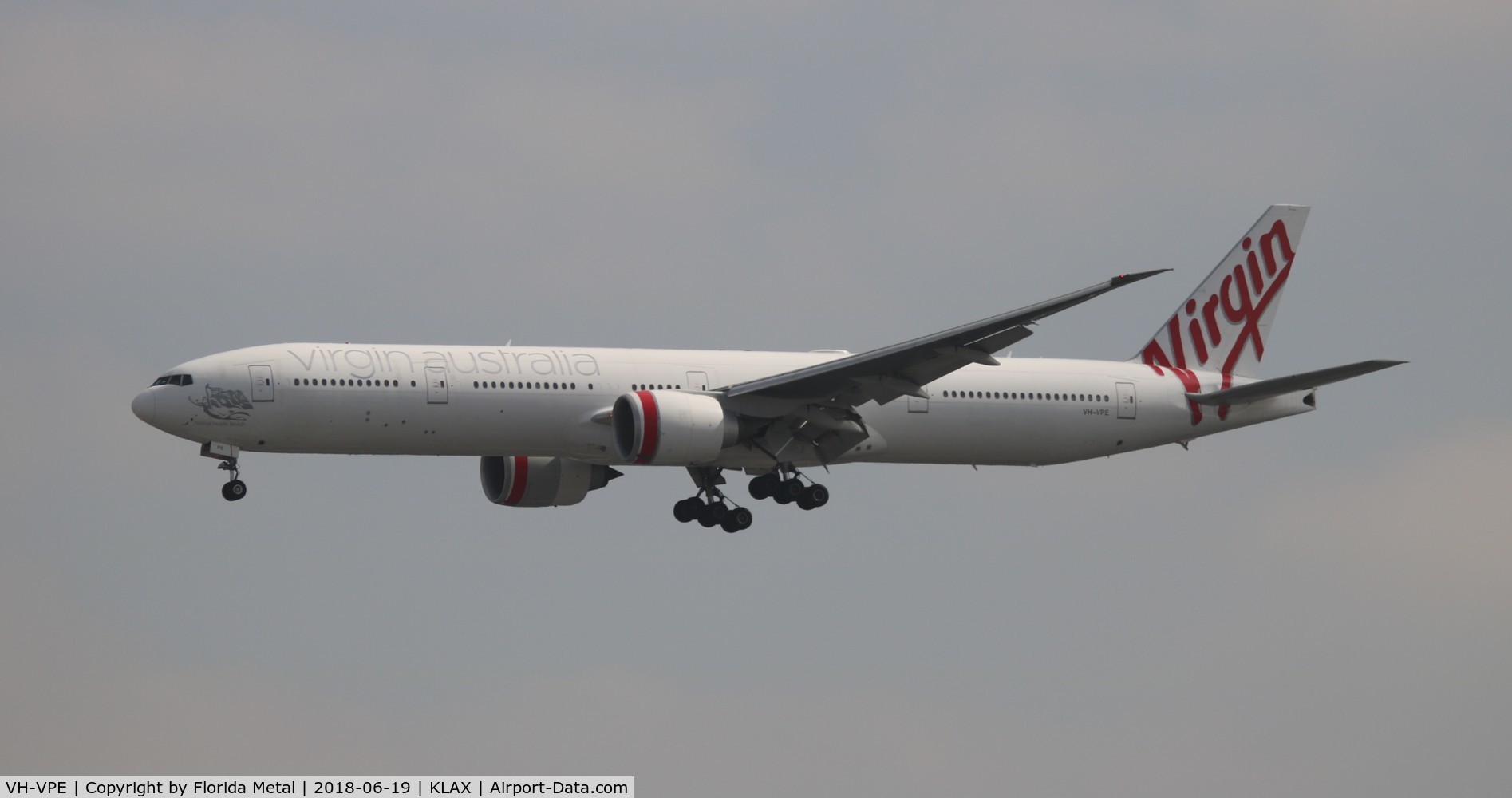 VH-VPE, 2009 Boeing 777-3ZG/ER C/N 37939, LAX Spotting 2018