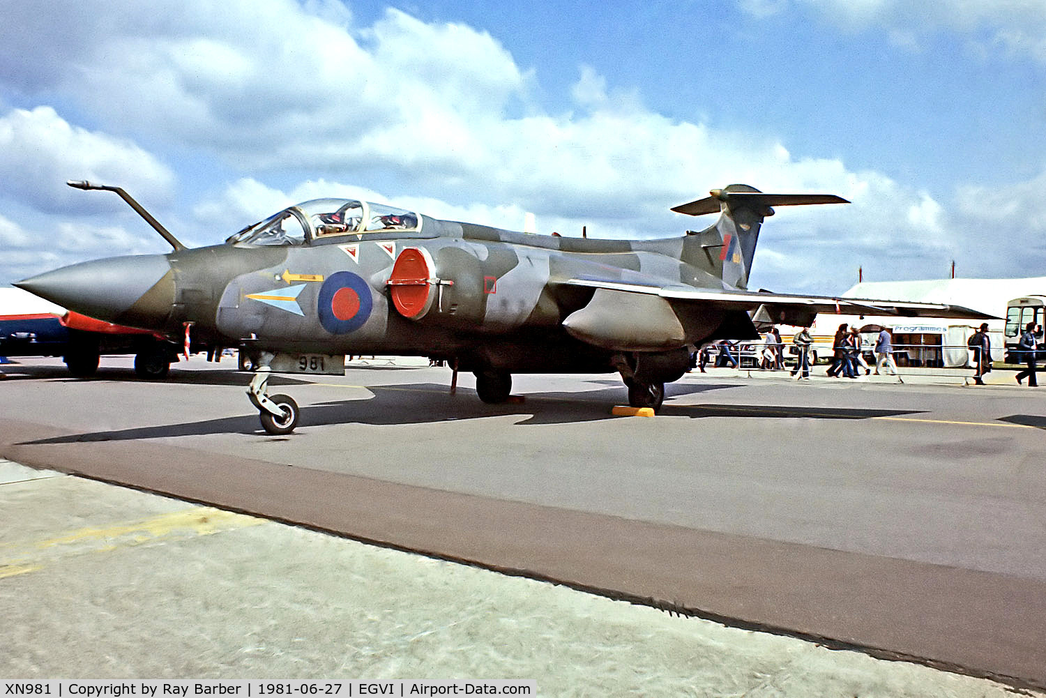 XN981, 1965 Hawker Siddeley Buccaneer S.2B C/N B3-08-63, XN981  Blackburn Buccaneer S.2B [B3-08-63] (Royal Air Force) RAF Greenham Common~G 27/06/1981