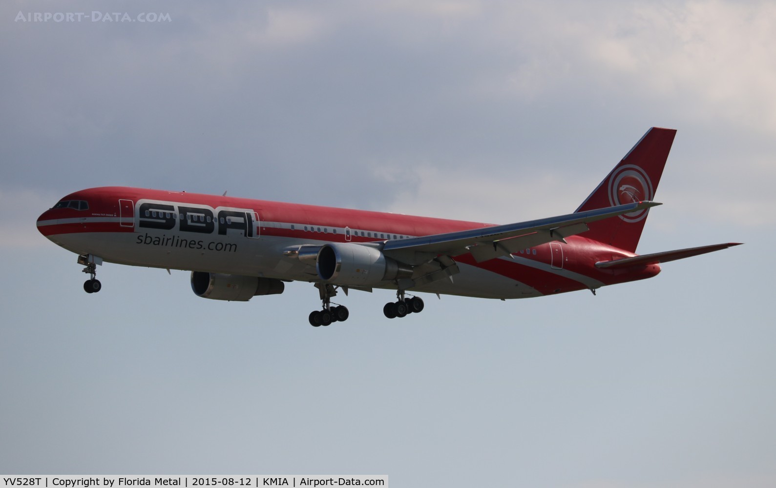 YV528T, Boeing 767-300/ER C/N 24349, MIA spotting 2015