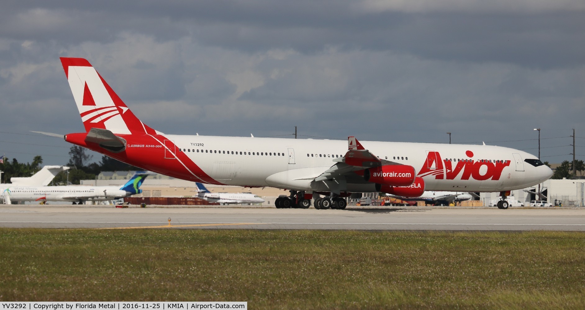 YV3292, 1997 Airbus A340-313 C/N 199, MIA spotting 2016