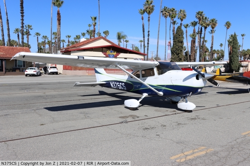 N375CS, 2014 Cessna 172S C/N 172S11375, At Flabob Airport