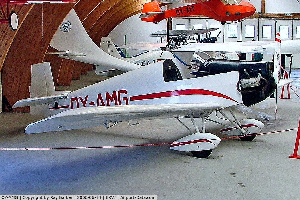 OY-AMG, 1962 Druine D.31 Turbulent C/N 274, OY-AMG   Druine D.31 Turbulent [274] (Danmarks Flymuseum) Stauning~OY 14/06/2006