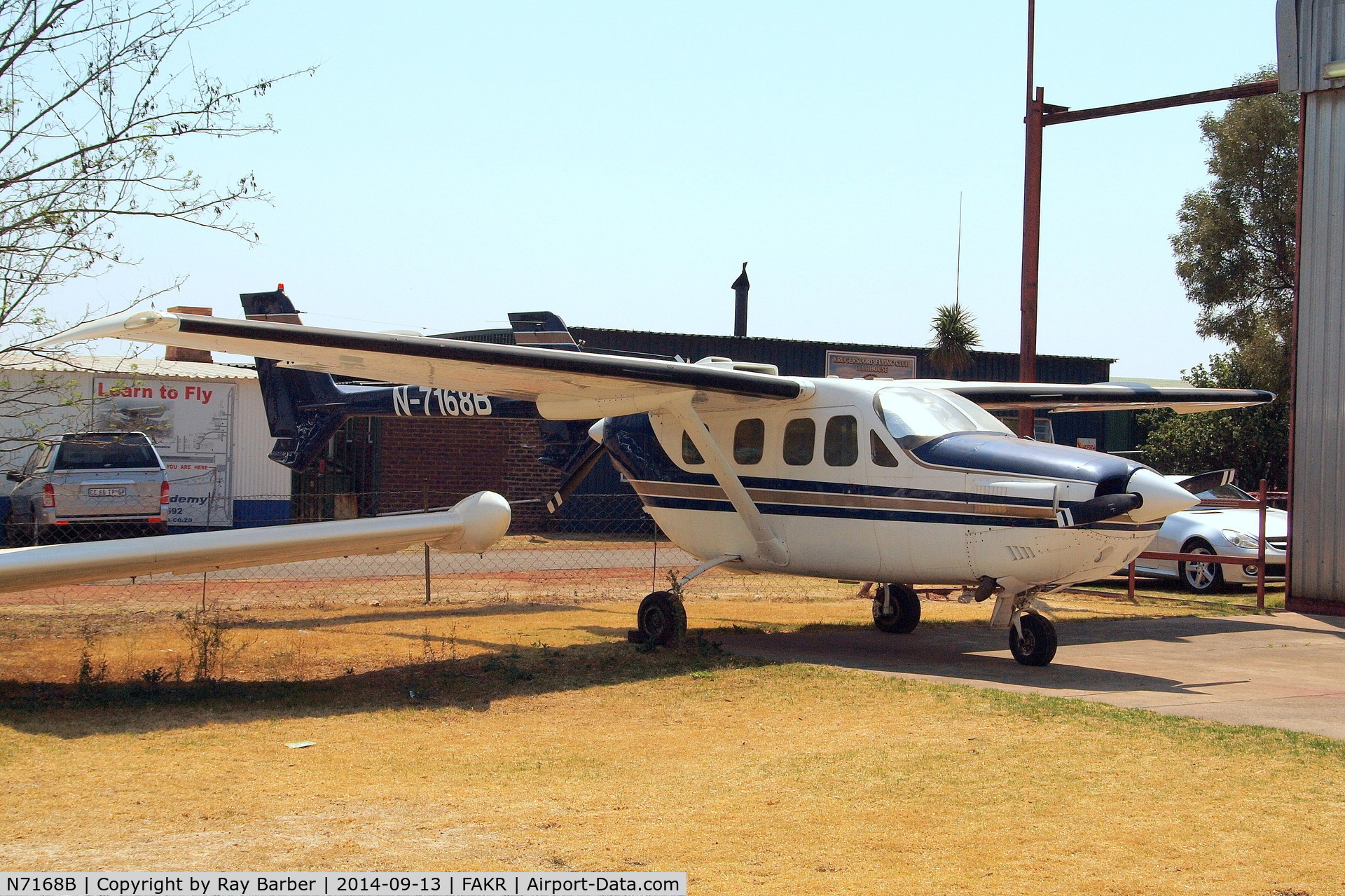 N7168B, 1975 Cessna T337G Turbo Super Skymaster C/N P337-0218, N7168B   (N-7168B) Cessna T.337G Turbo Super Skymaster [P337-0218] Krugersdorp-Oatlands~ZS 13/09/2014