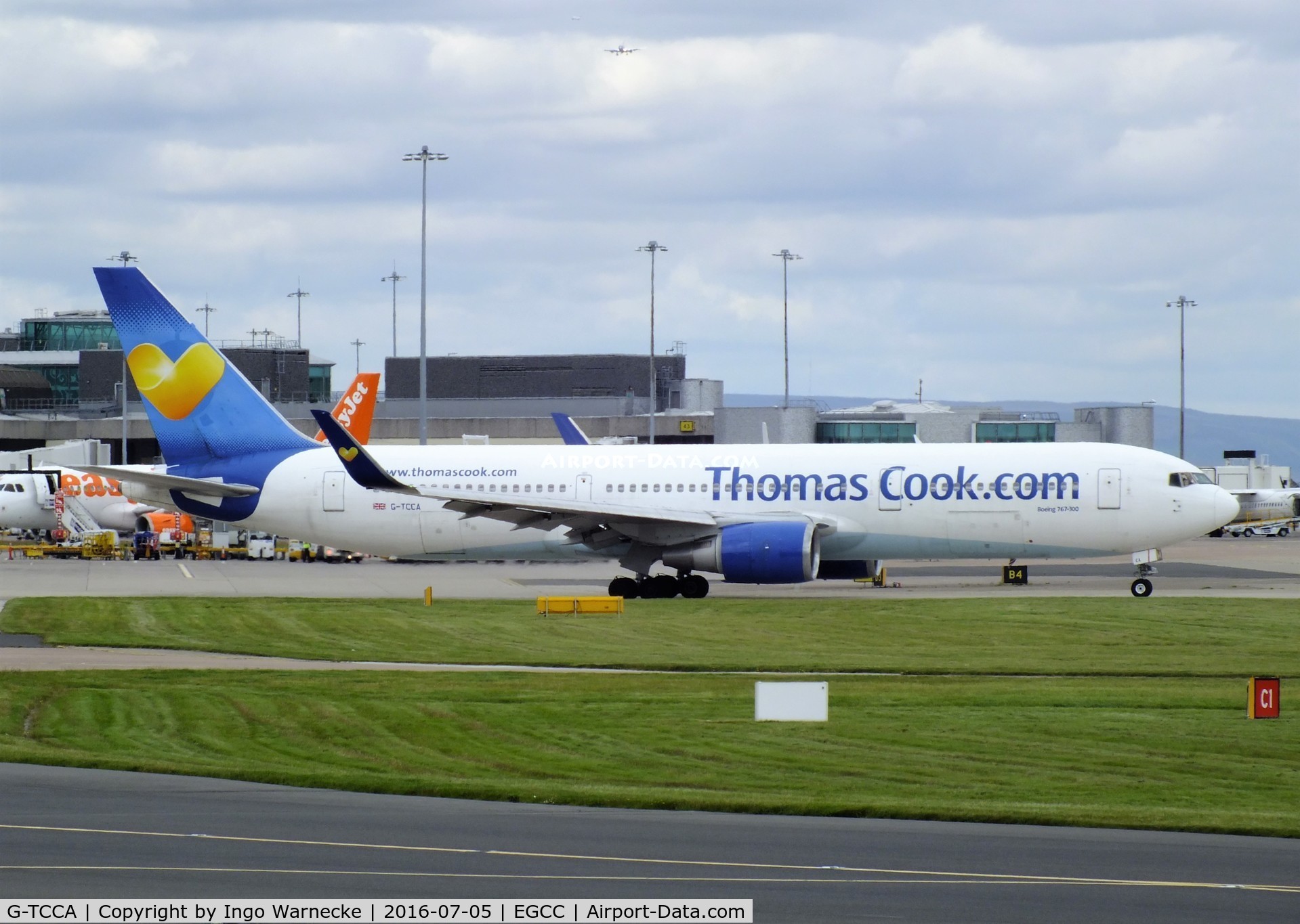 G-TCCA, 1994 Boeing 767-31K C/N 27205, Boeing 767-31K of Thomas Cook at Manchester airport