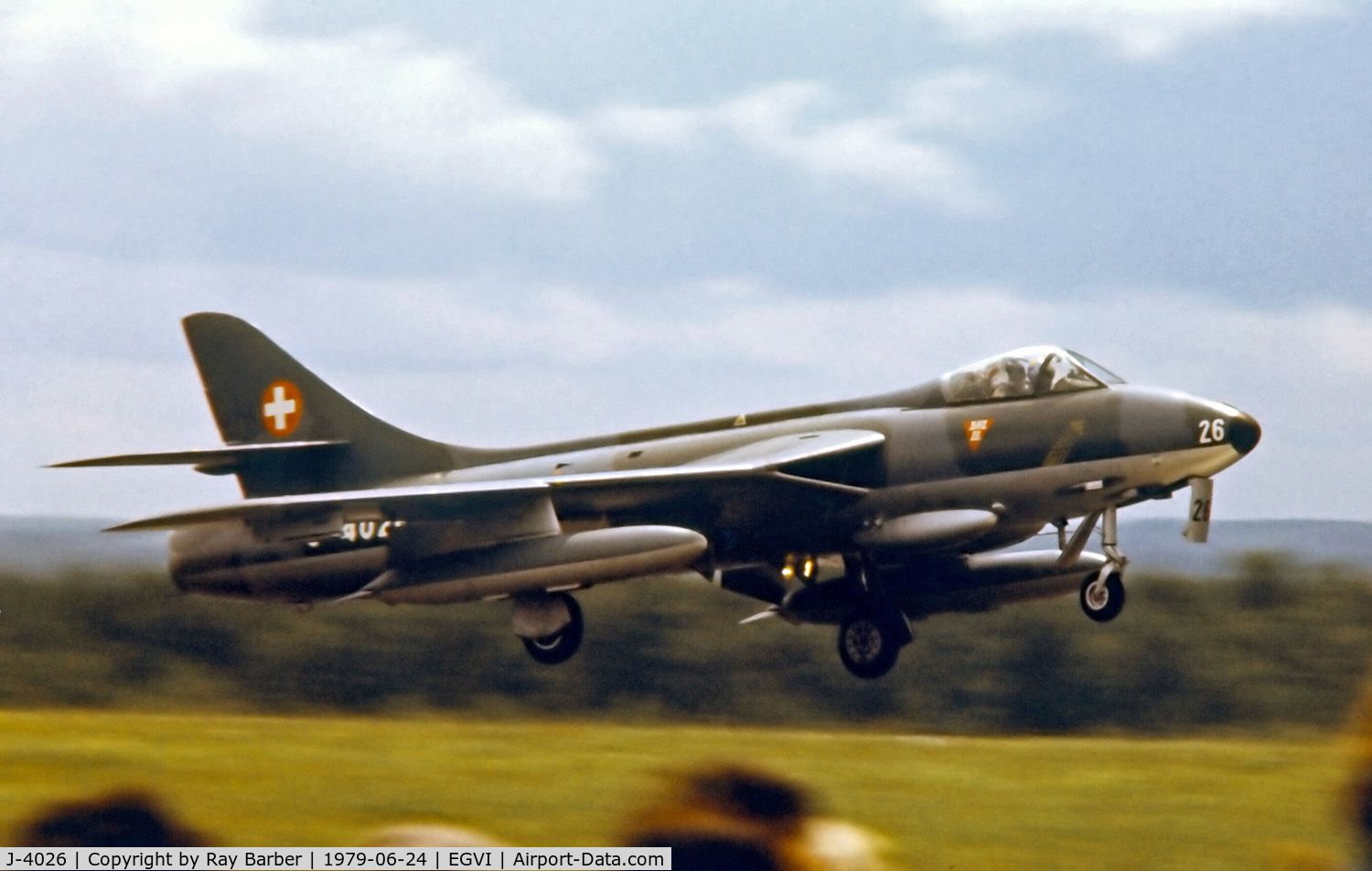 J-4026, Hawker Hunter F.58 C/N 41H-697392, J-4026   Hawker Hunter F.58 [41H/697392] (Swiss Air Force / Patrouille de Suisse) RAF Greenham Common~G 24/06/1979