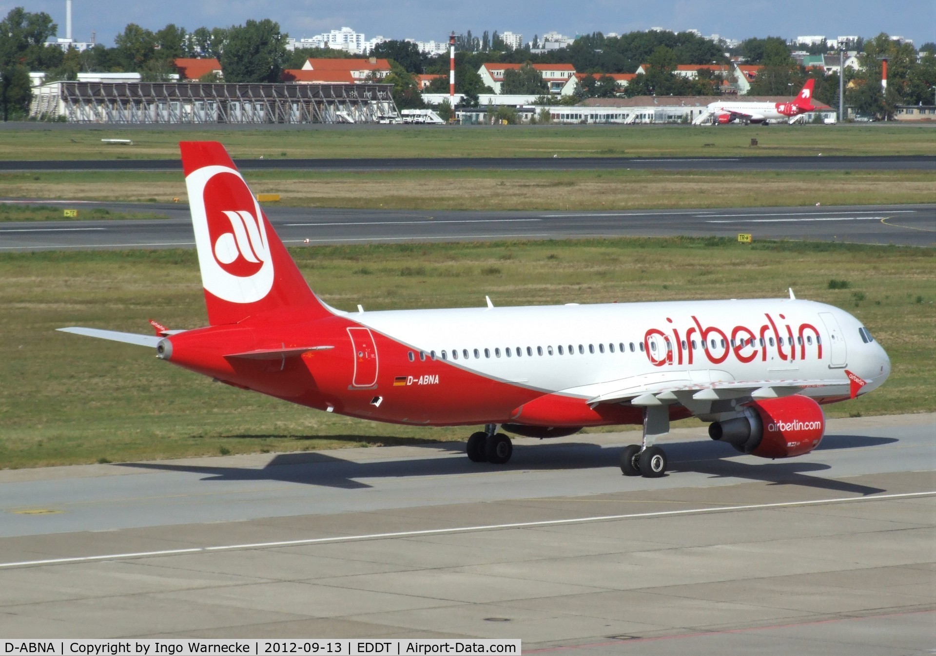 D-ABNA, 2012 Airbus A320-214 C/N 5191, Airbus A320-214 of airberlin at Berlin-Tegel airport