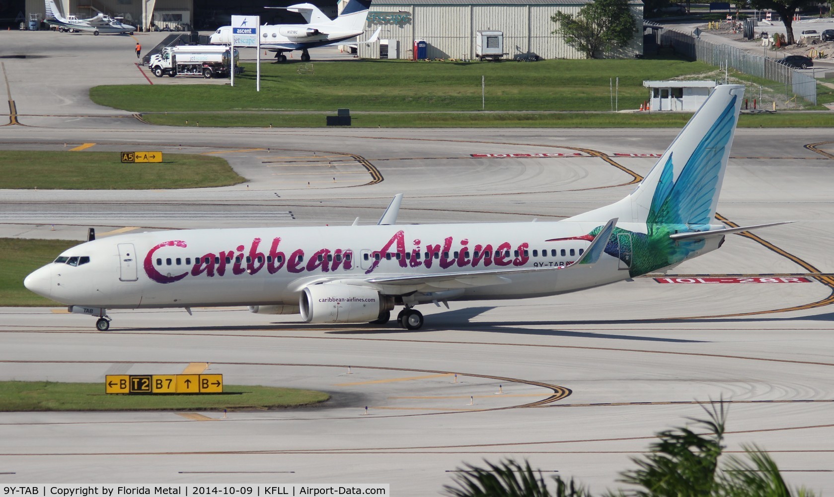 9Y-TAB, 2000 Boeing 737-8Q8 C/N 28233, Caribbean 737-800