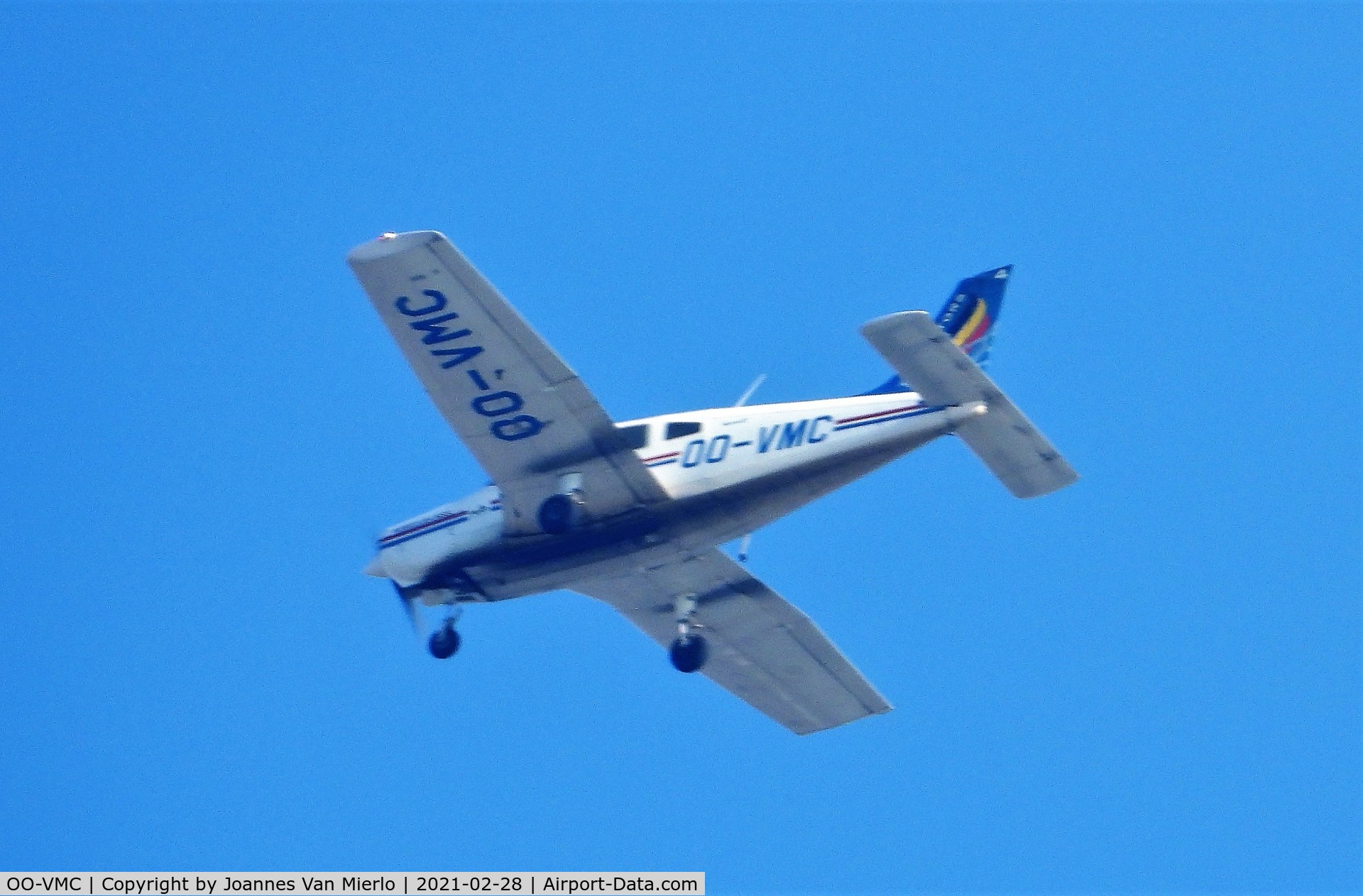 OO-VMC, 1996 Piper PA-28-161 C/N 2842016, Over Ghent, Belgium
