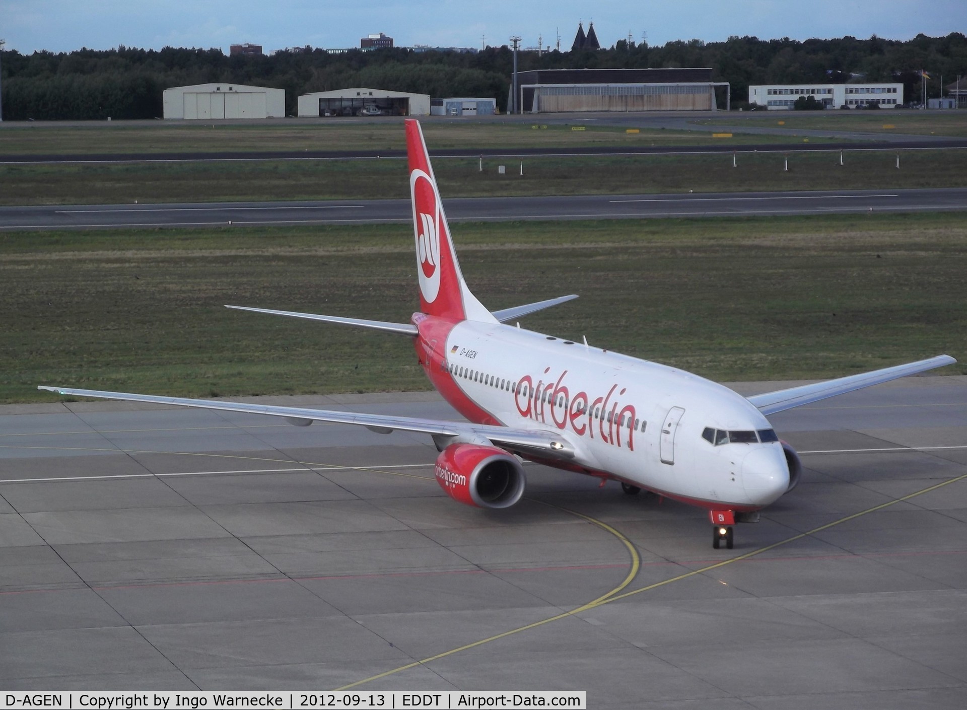 D-AGEN, 1998 Boeing 737-75B C/N 28100, Boeing 737-75B of airberlin at Berlin-Tegel airport