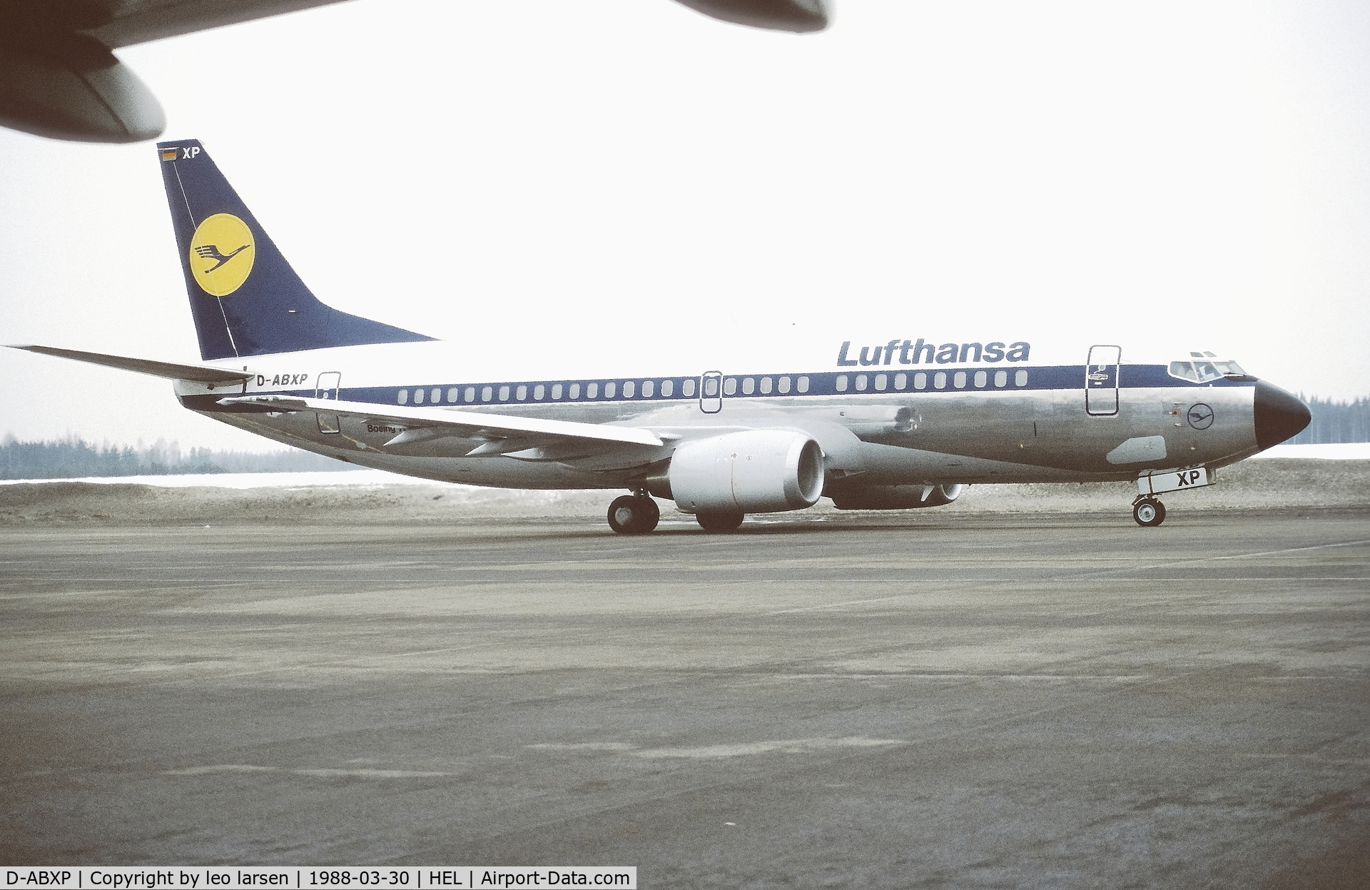 D-ABXP, 1988 Boeing 737-330 C/N 23874, Helsinki 30.3.1988